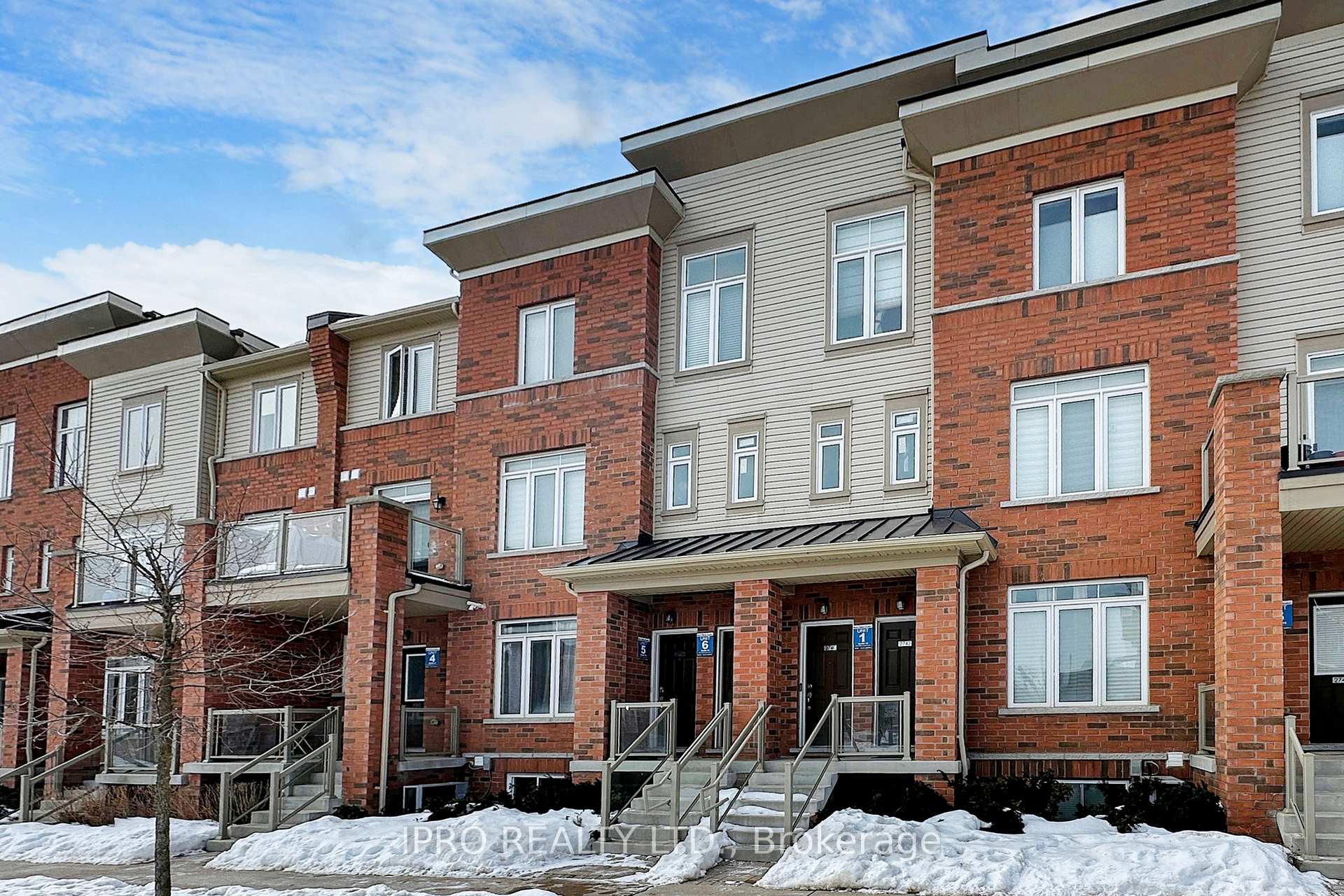 Photo 5 of Unit 6, 2738 William Jackson Drive, Pickering, Duffin Heights — HOMEH