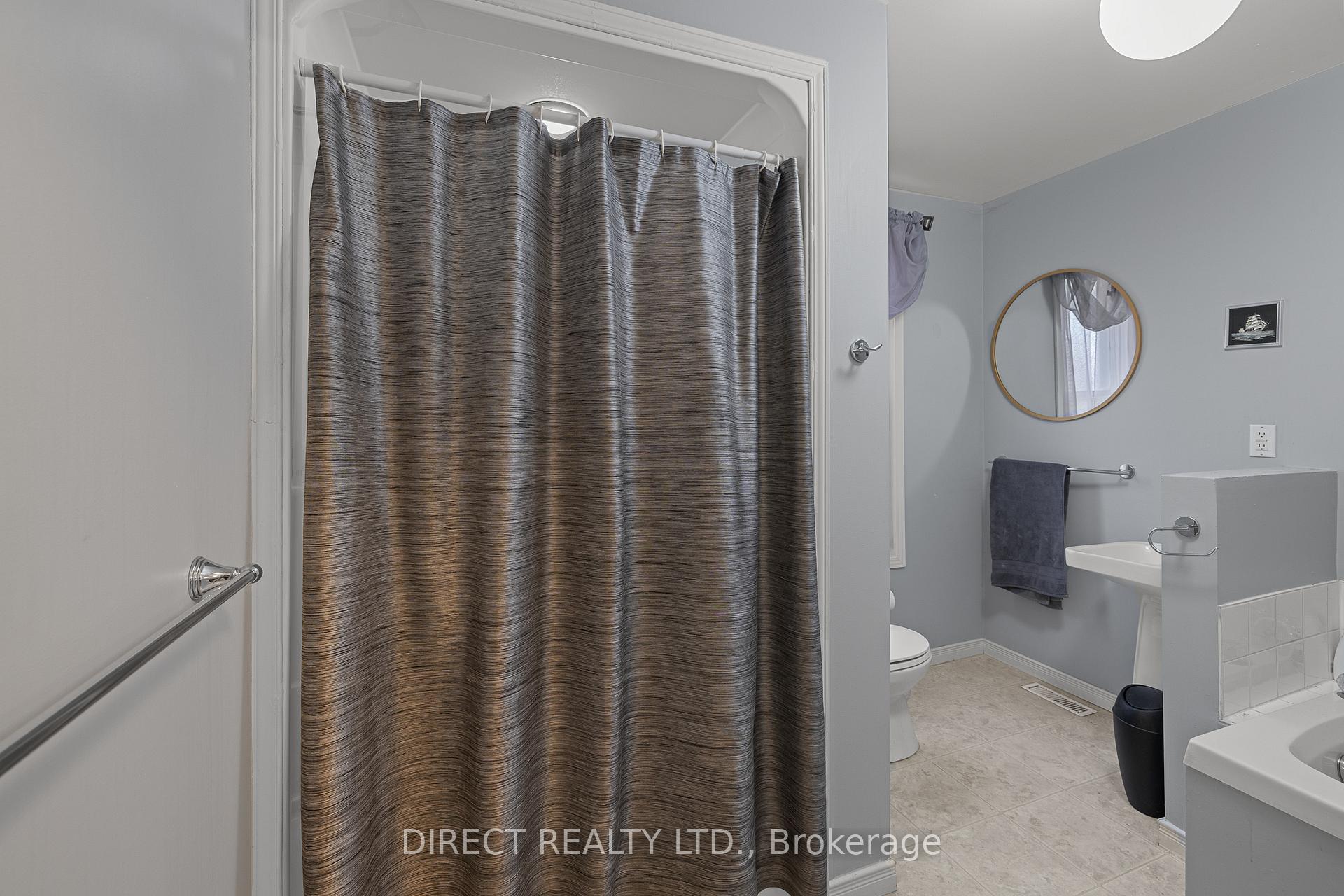 Photo 26 of 176 Foster Avenue, Belleville, Belleville Ward — HOMEH