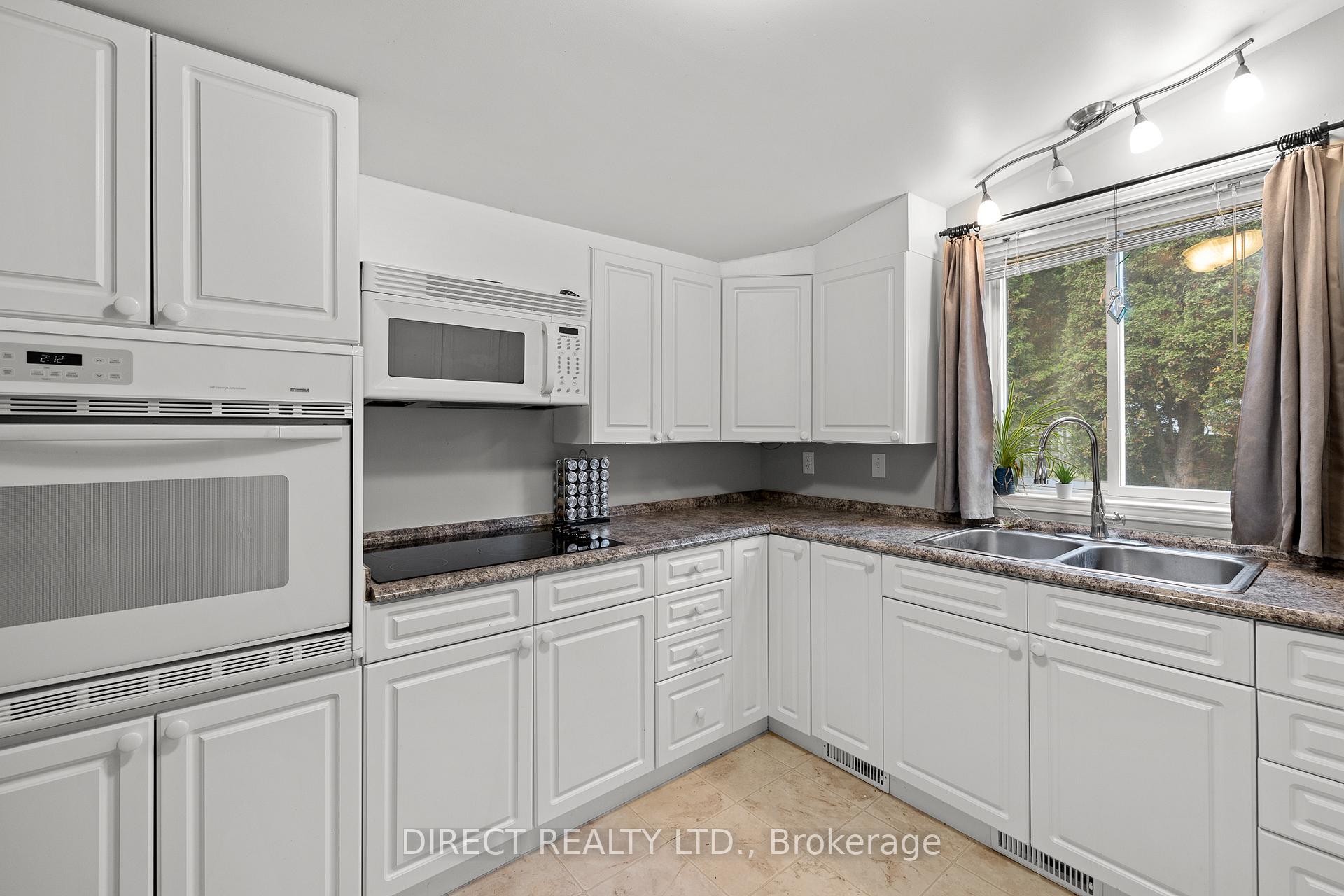 Photo 31 of 176 Foster Avenue, Belleville, Belleville Ward — HOMEH
