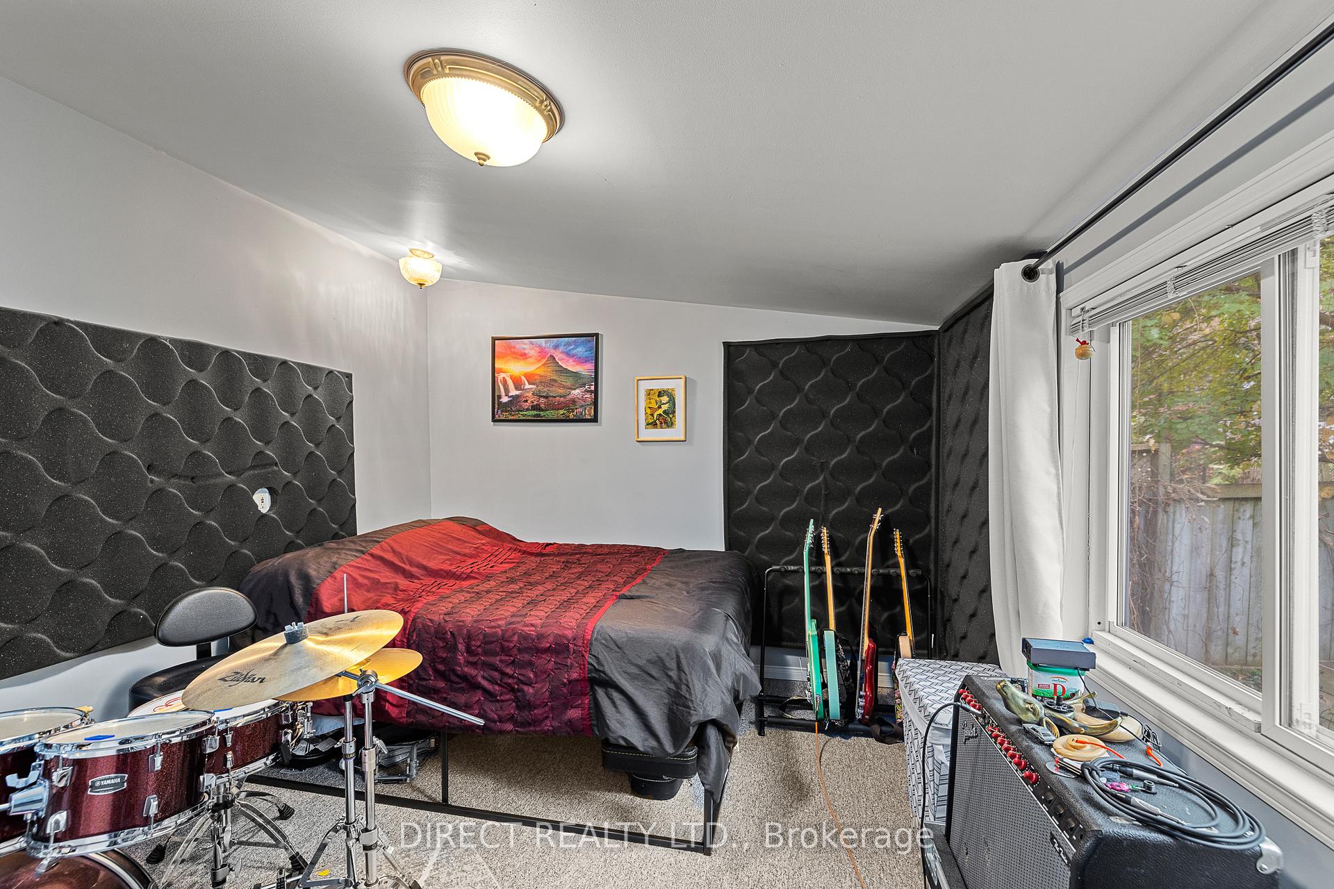 Photo 33 of 176 Foster Avenue, Belleville, Belleville Ward — HOMEH