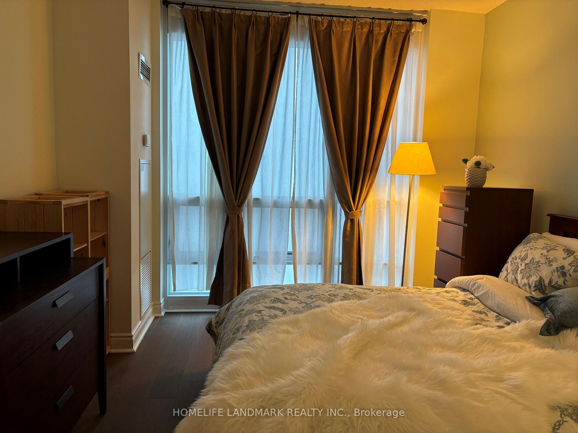 Photo 10 of Unit 4801, 763 Bay Street, Toronto, Bay Street Corridor — HOMEH