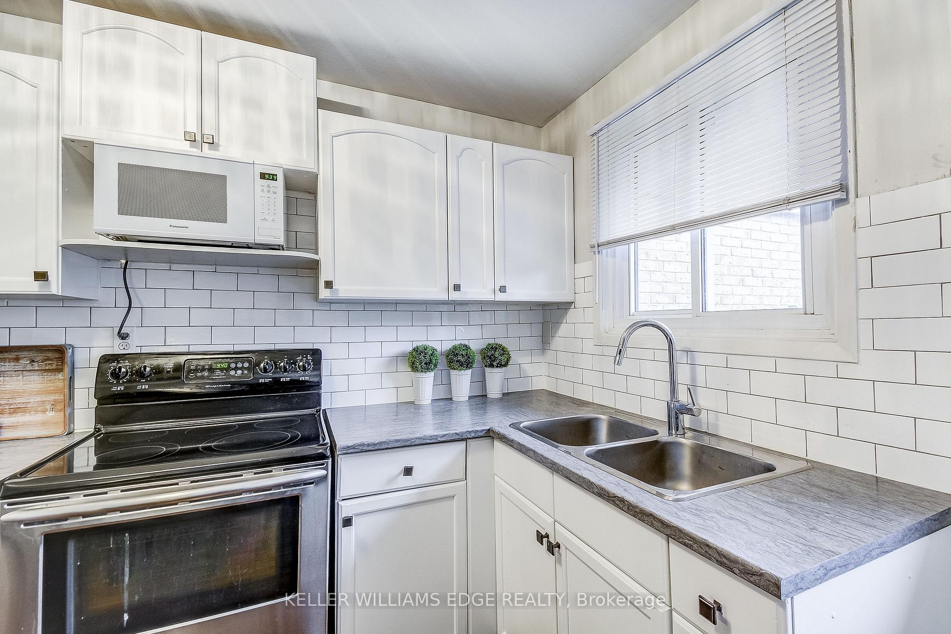 Photo 9 of Unit 26, 1350 Limeridge Road E, Hamilton, Trenholme — HOMEH
