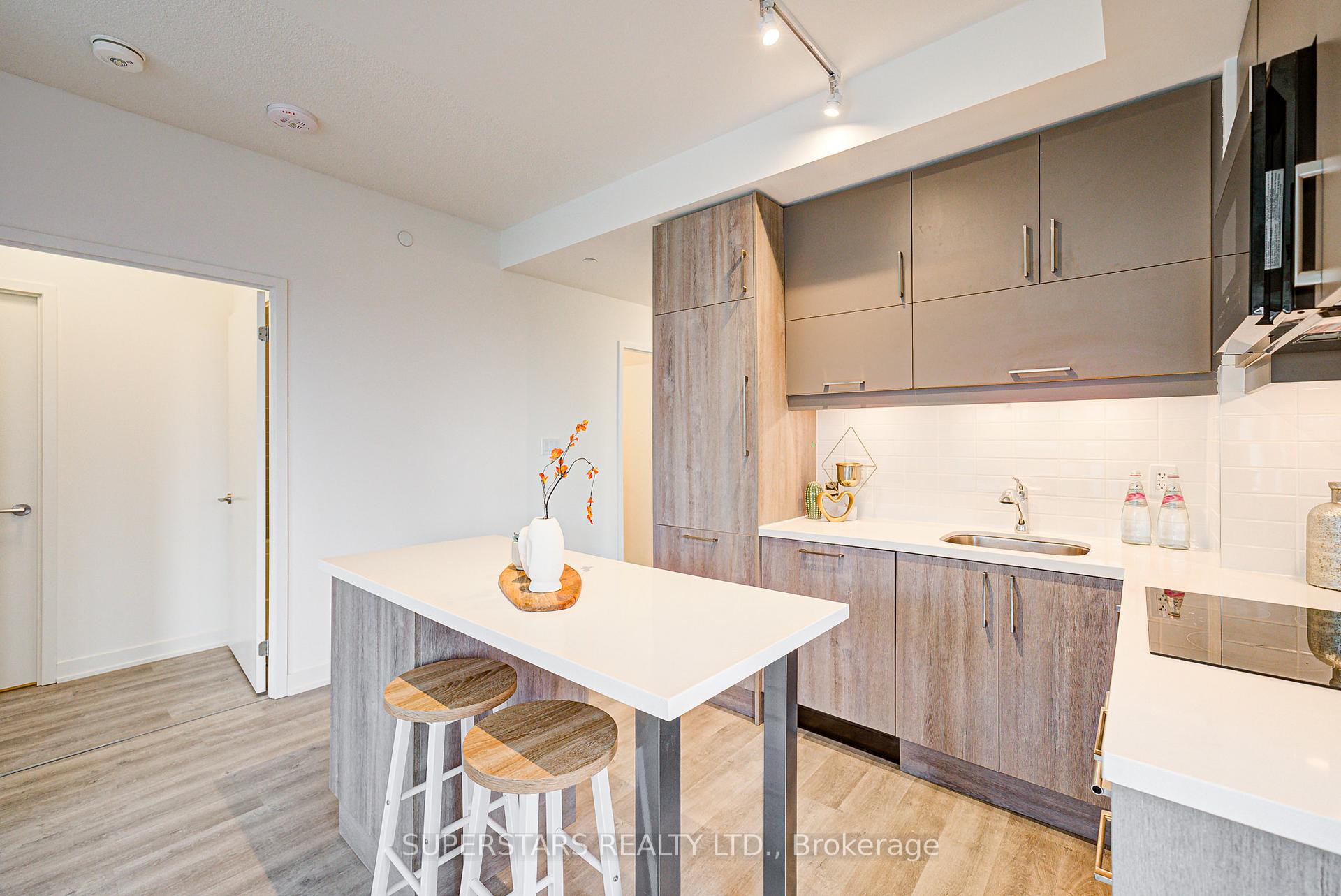Photo 13 of Unit 1112, 292 Verdale Crossing, Markham, Unionville — HOMEH