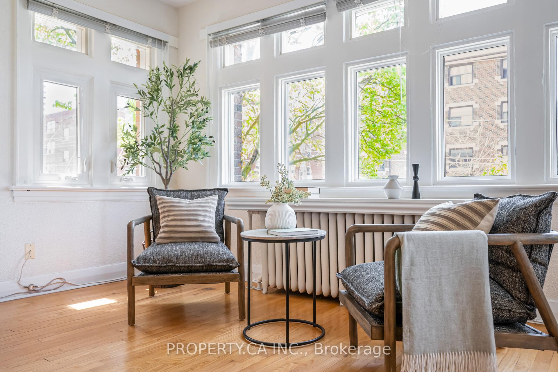 Photo 4 of Unit 3, 1597 Bathurst Street, Toronto, Forest Hill South — HOMEH