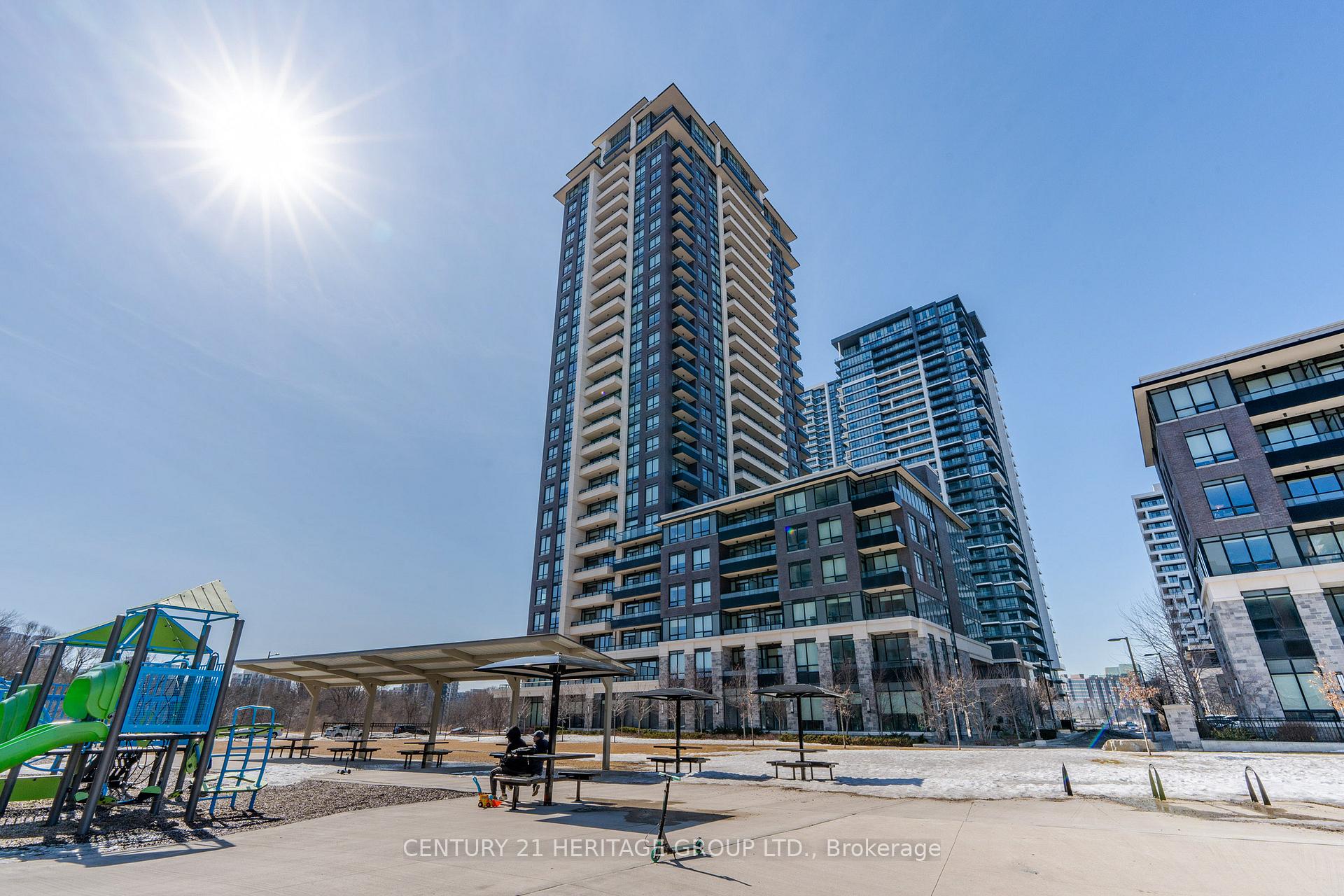 Photo 8 of Unit 735, 15 Water Walk Drive, Markham, Unionville — HOMEH