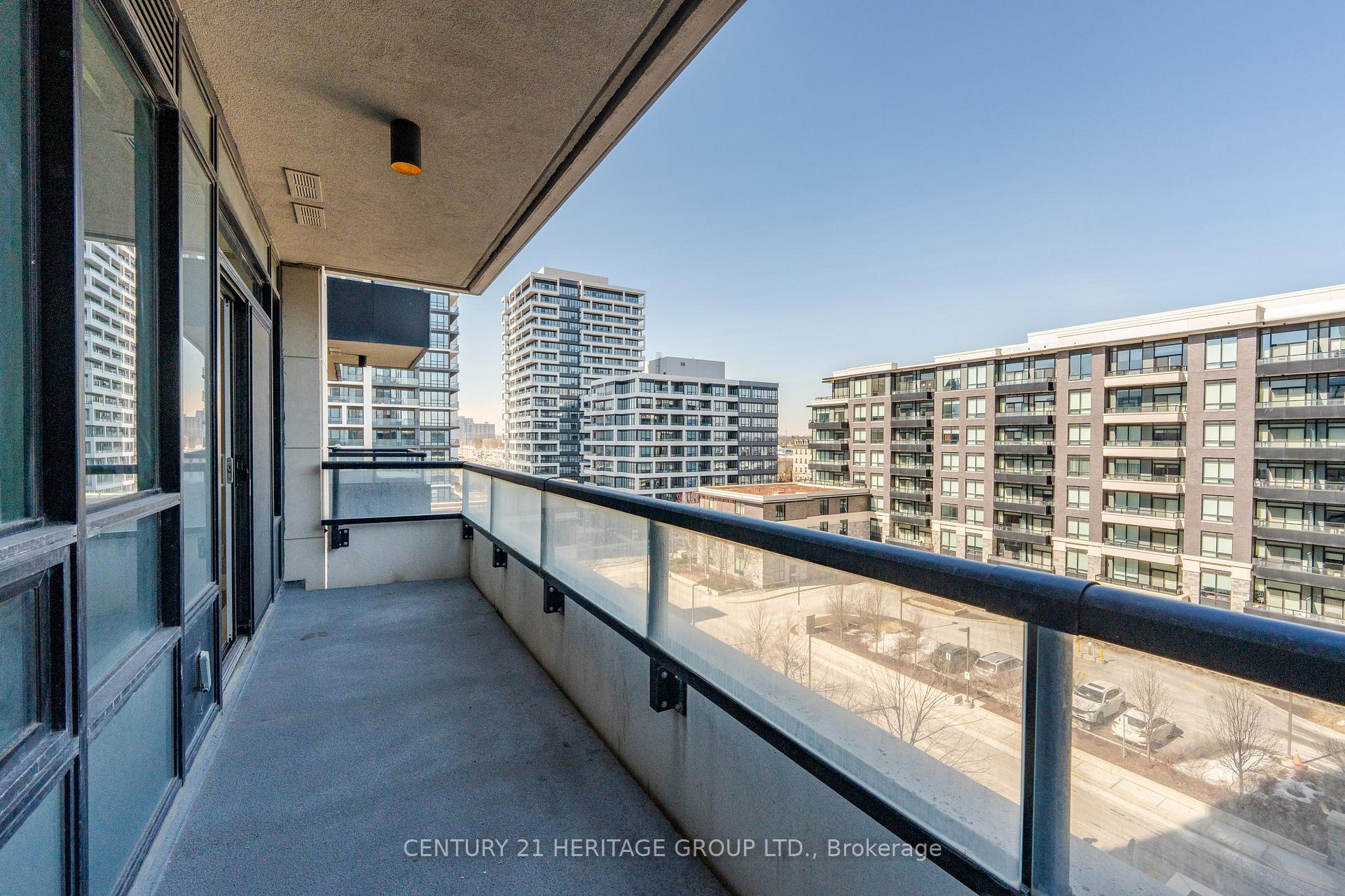 Photo 13 of Unit 735, 15 Water Walk Drive, Markham, Unionville — HOMEH