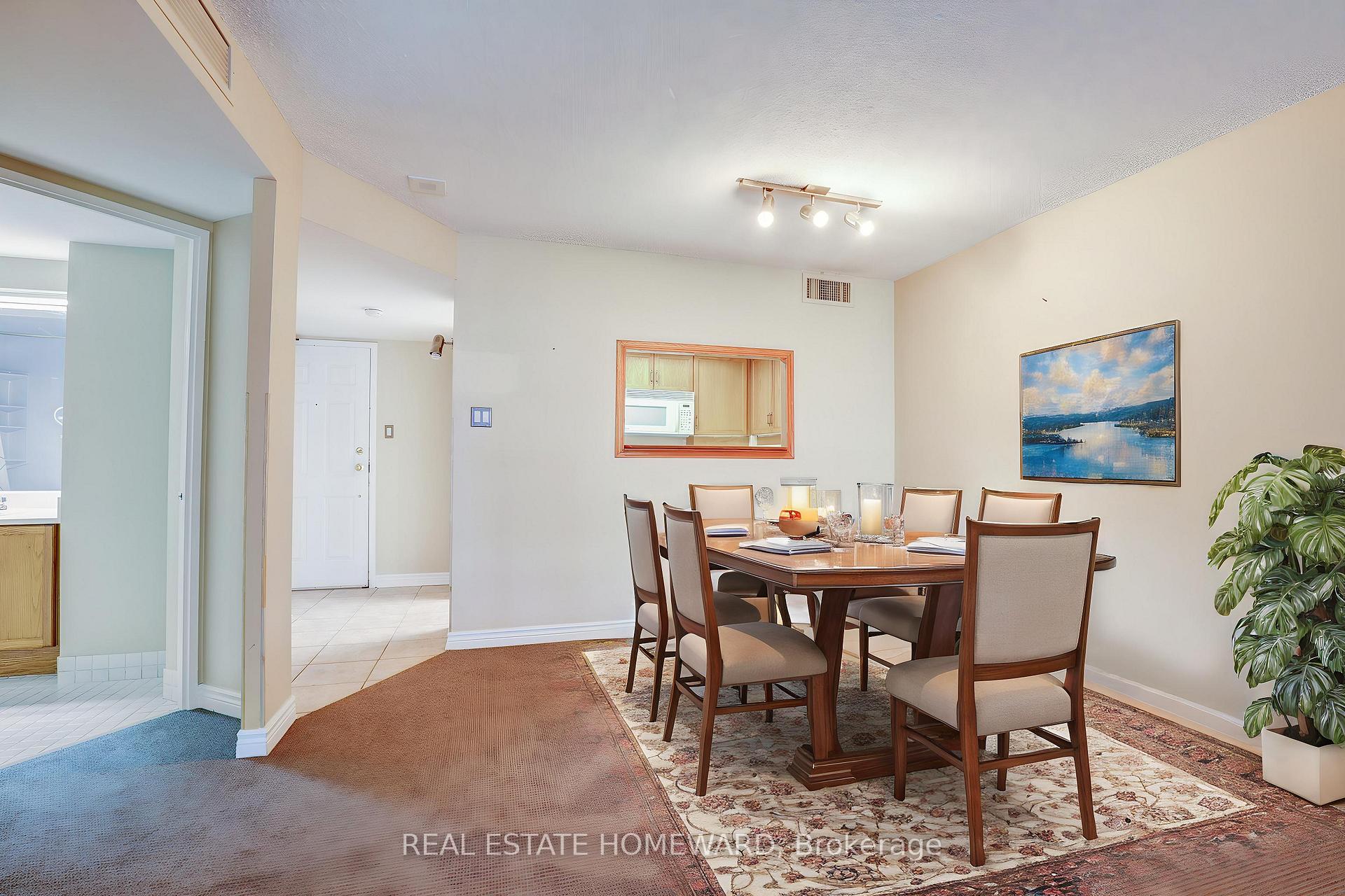 Photo 4 of Unit 411, 65 Scadding Avenue S, Toronto, Waterfront Communities — HOMEH