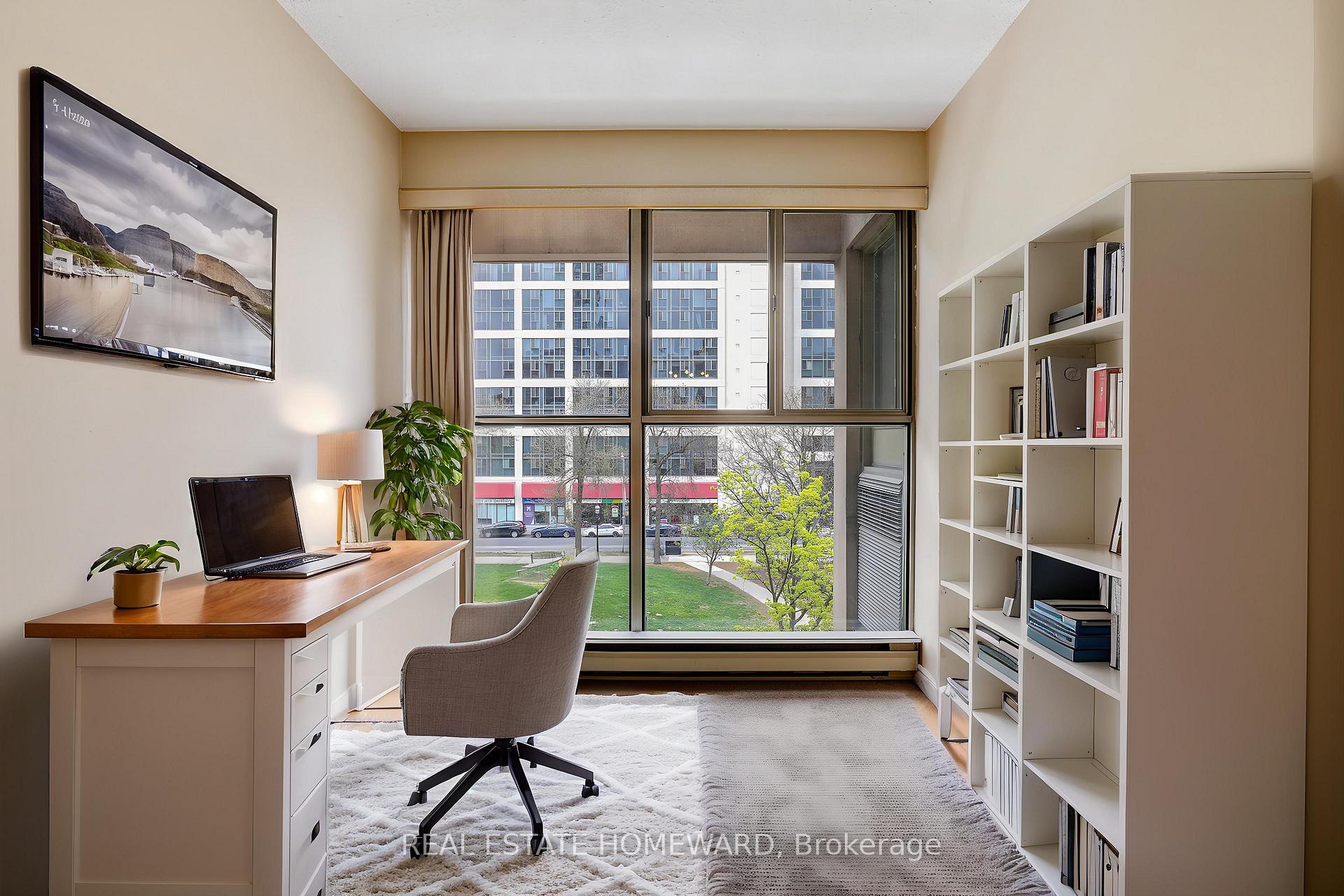 Photo 3 of Unit 411, 65 Scadding Avenue S, Toronto, Waterfront Communities — HOMEH