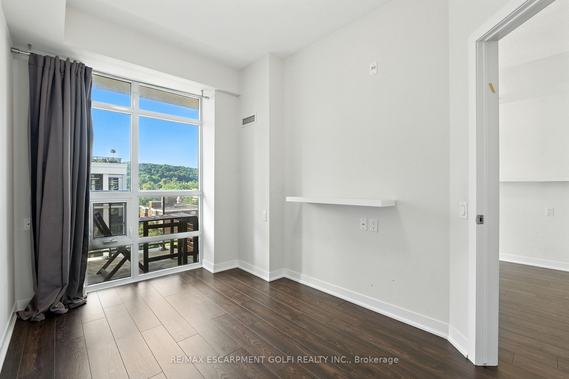 Photo 9 of Unit 902, 85 Robinson Street, Hamilton, Durand — HOMEH