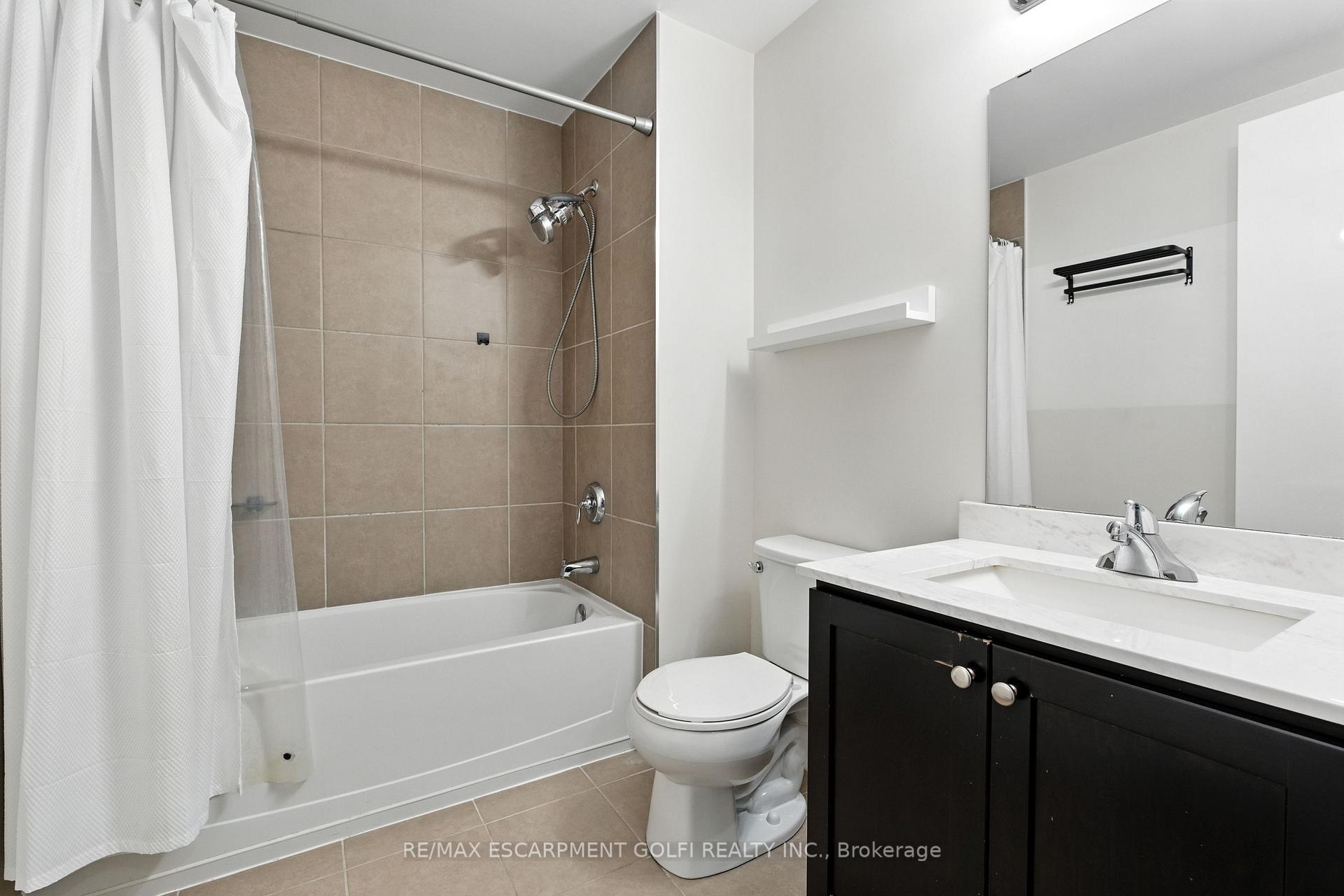 Photo 26 of Unit 902, 85 Robinson Street, Hamilton, Durand — HOMEH