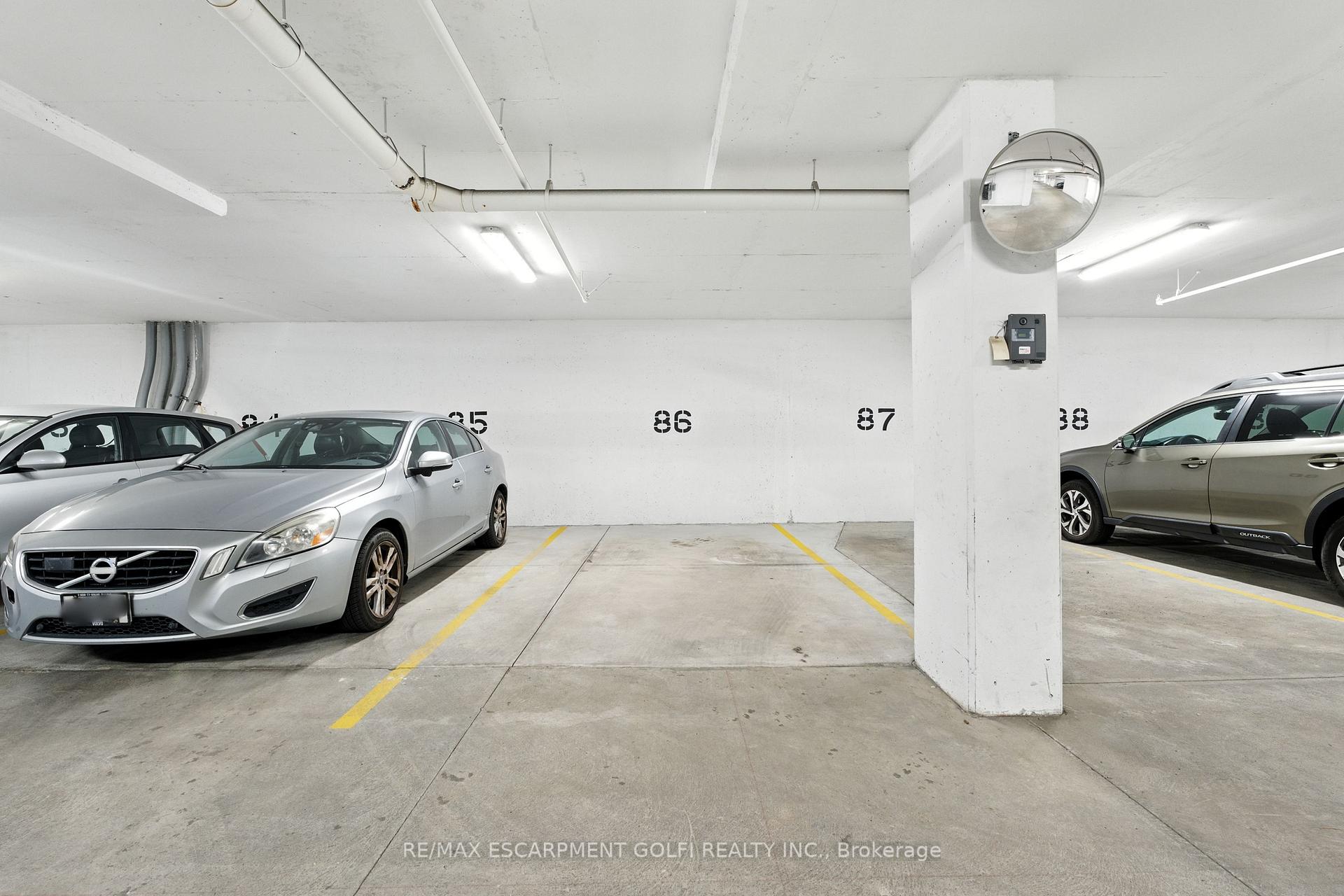 Photo 27 of Unit 902, 85 Robinson Street, Hamilton, Durand — HOMEH