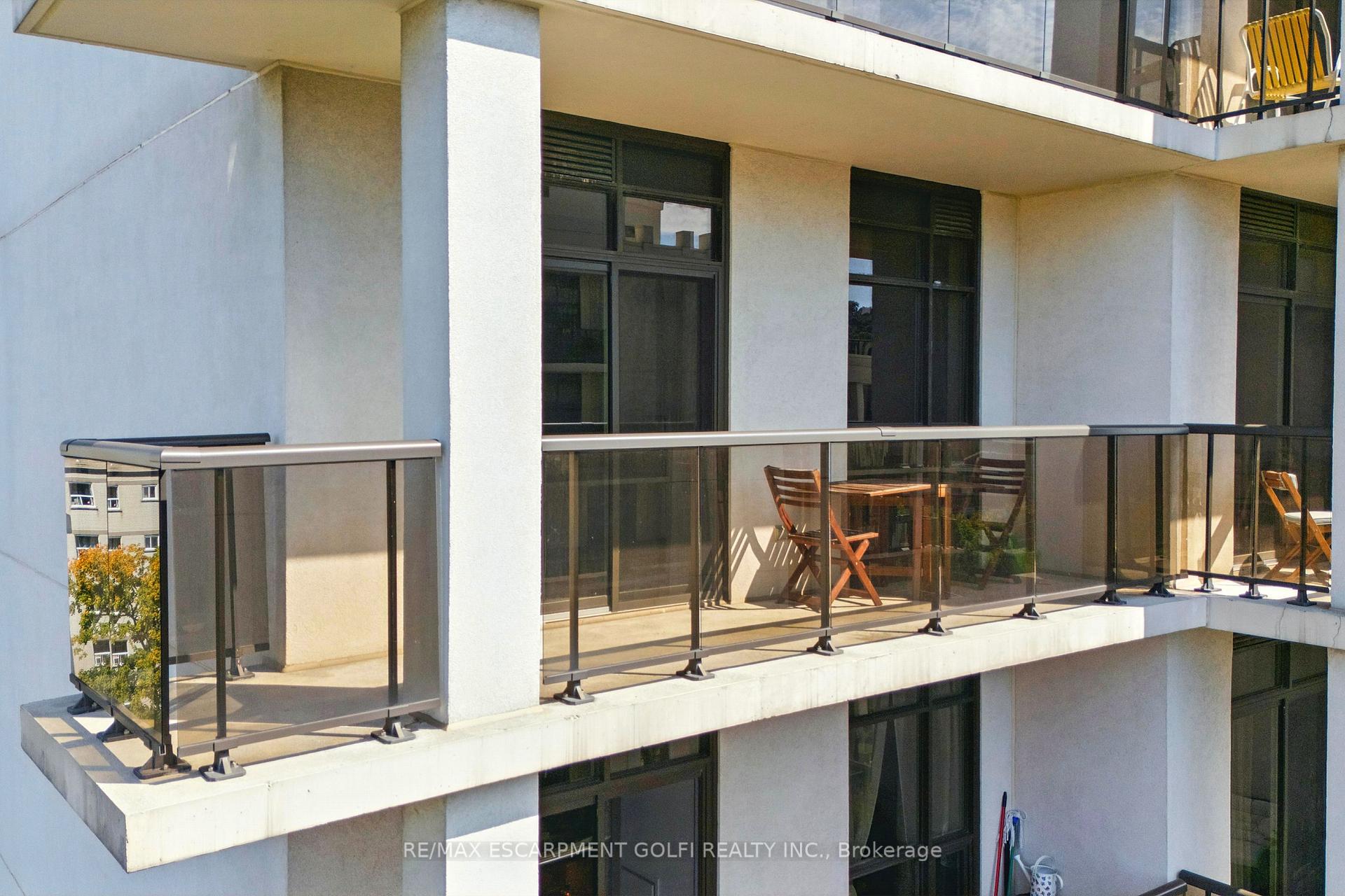 Photo 23 of Unit 902, 85 Robinson Street, Hamilton, Durand — HOMEH