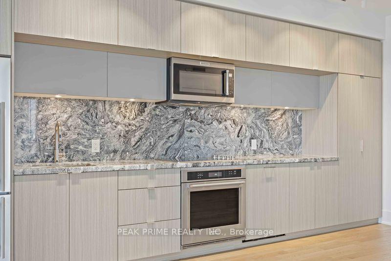 Photo 3 of Unit 4218, 585 Bloor Street E, Toronto, North St. James Town — HOMEH
