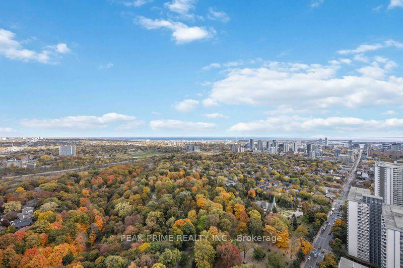 Photo 22 of Unit 4218, 585 Bloor Street E, Toronto, North St. James Town — HOMEH