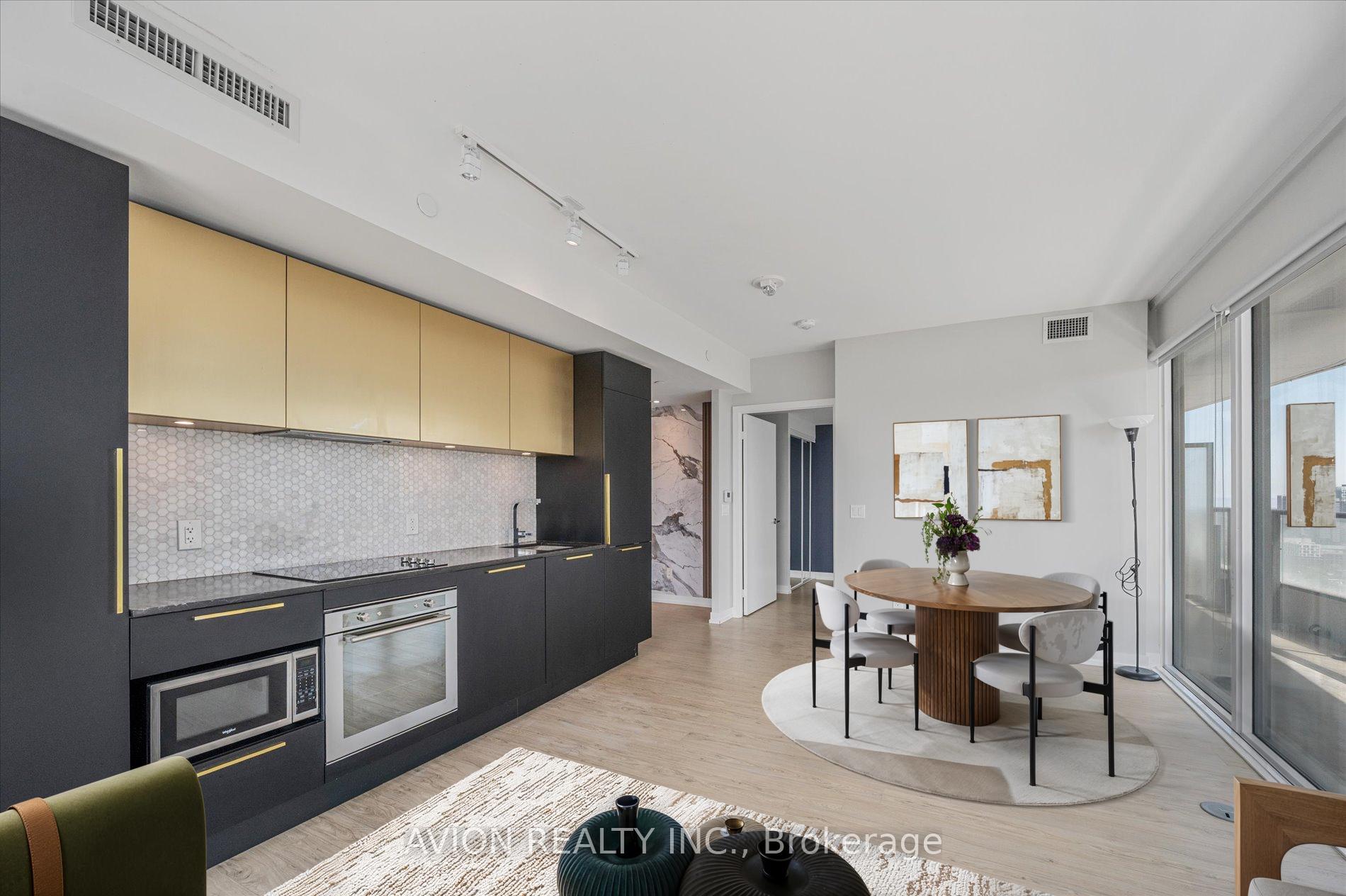 Front of Unit 3603, 85 Wood Street