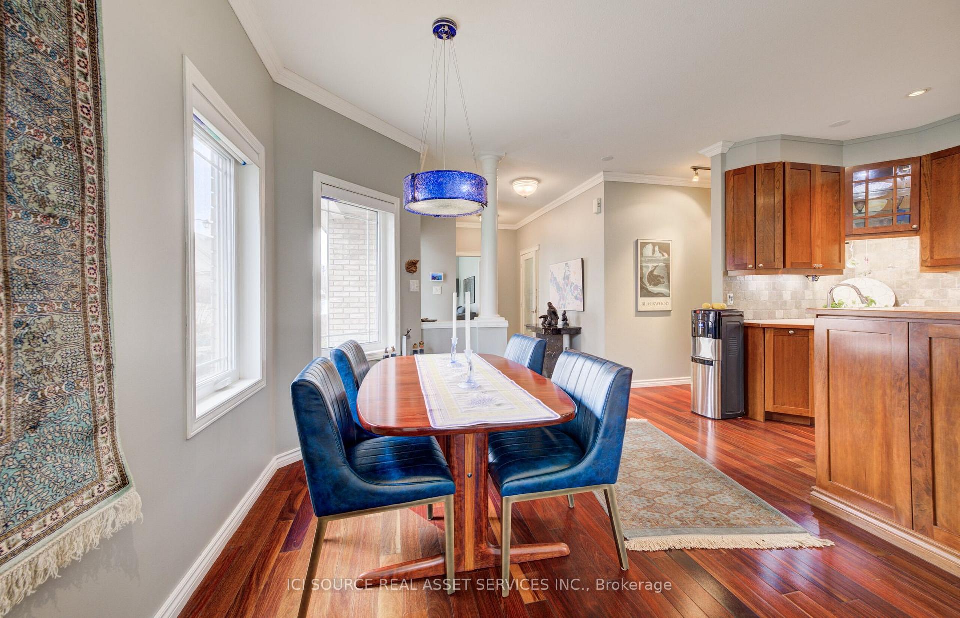Photo 2 of Unit 13, 10 Cobblestone Drive, Brant, Paris — HOMEH