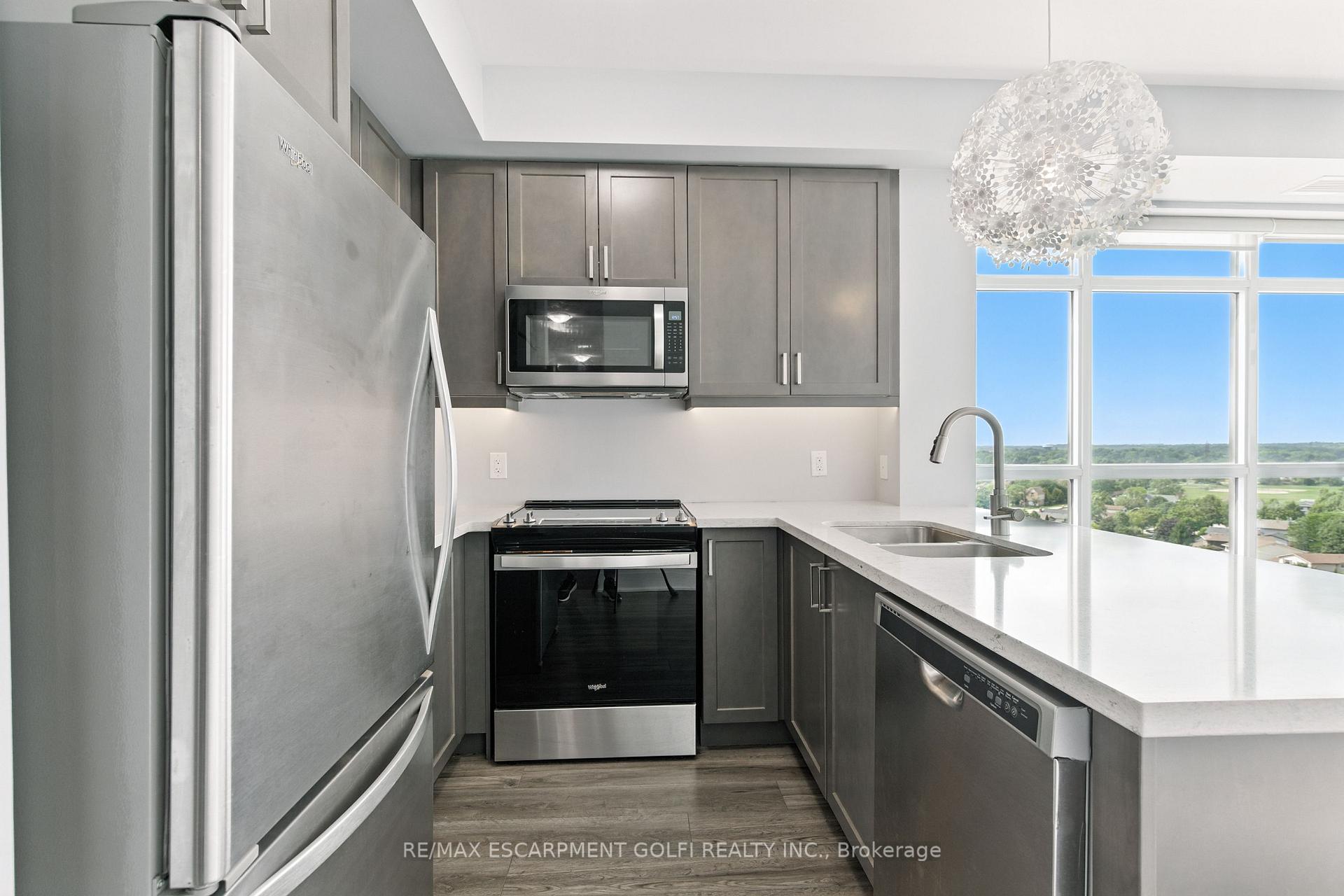 Photo 11 of Unit 902, 450 Dundas Street E, Hamilton, Waterdown — HOMEH