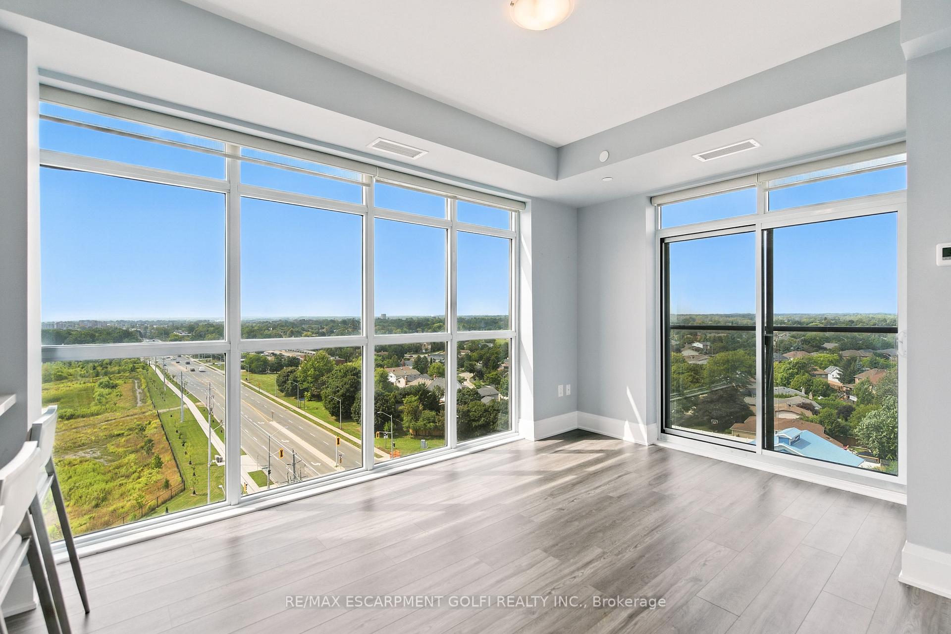Photo 13 of Unit 902, 450 Dundas Street E, Hamilton, Waterdown — HOMEH