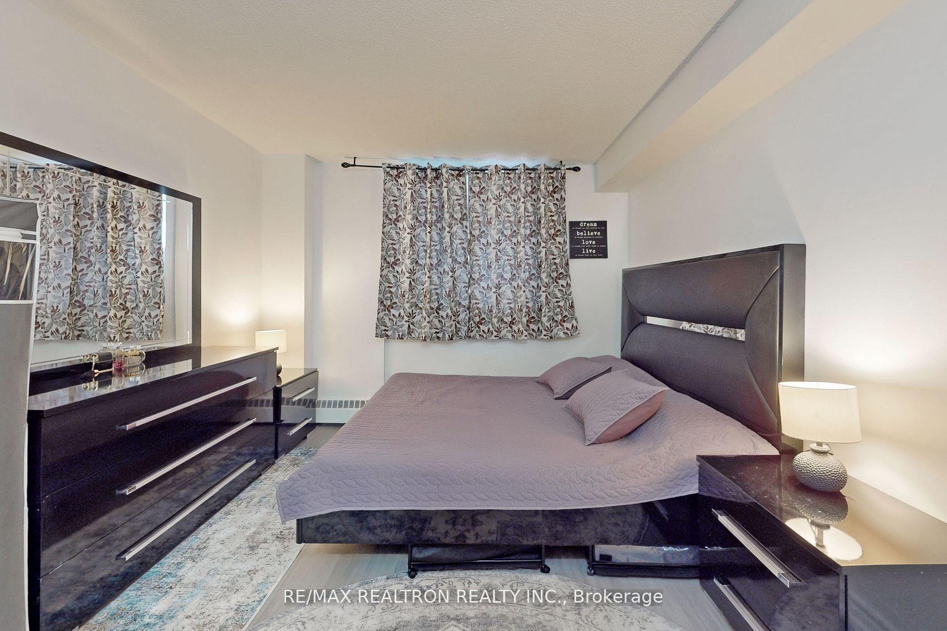 Photo 8 of Unit 1411, 3380 Eglinton Avenue E, Scarborough, Scarborough Village — HOMEH
