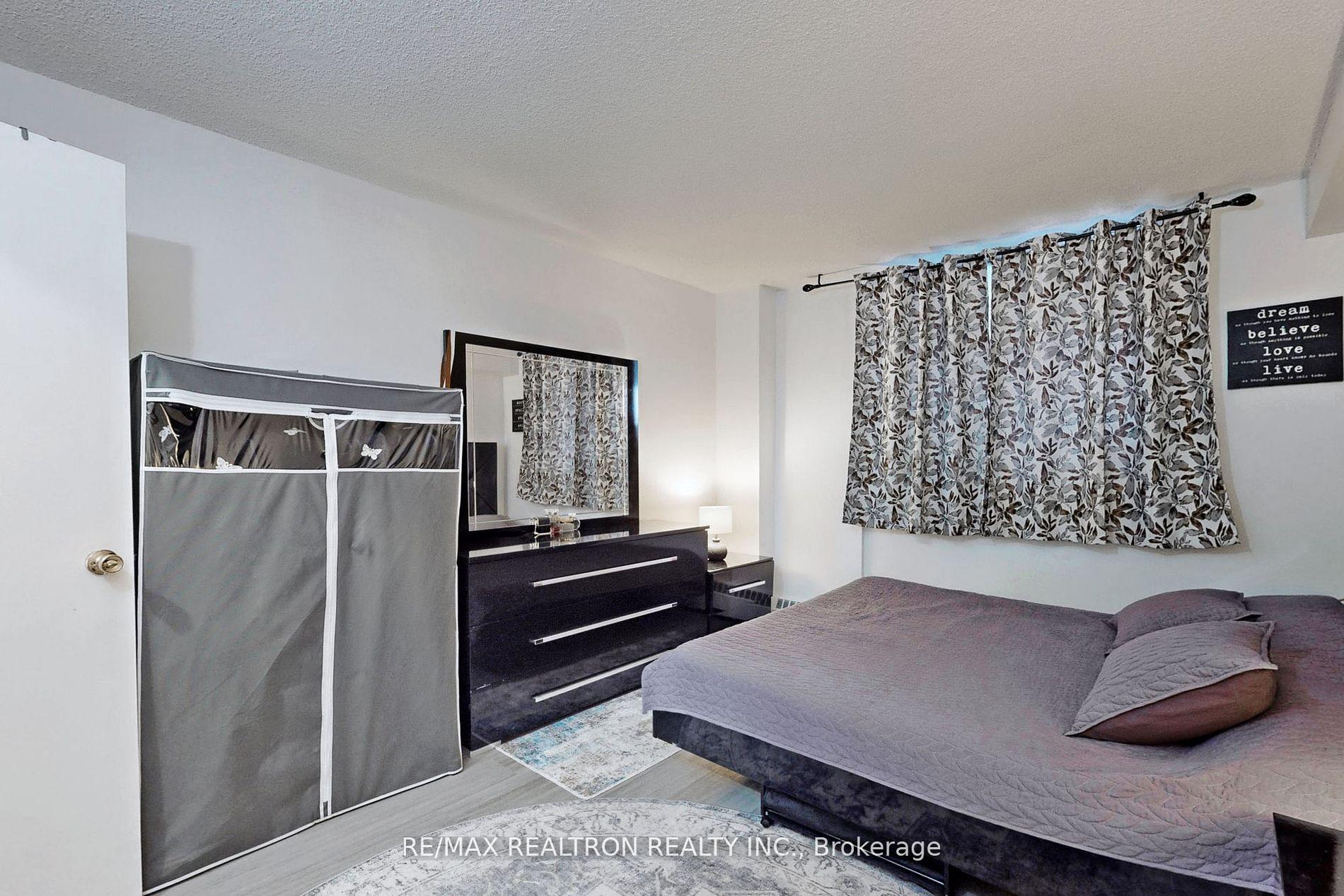 Photo 13 of Unit 1411, 3380 Eglinton Avenue E, Scarborough, Scarborough Village — HOMEH