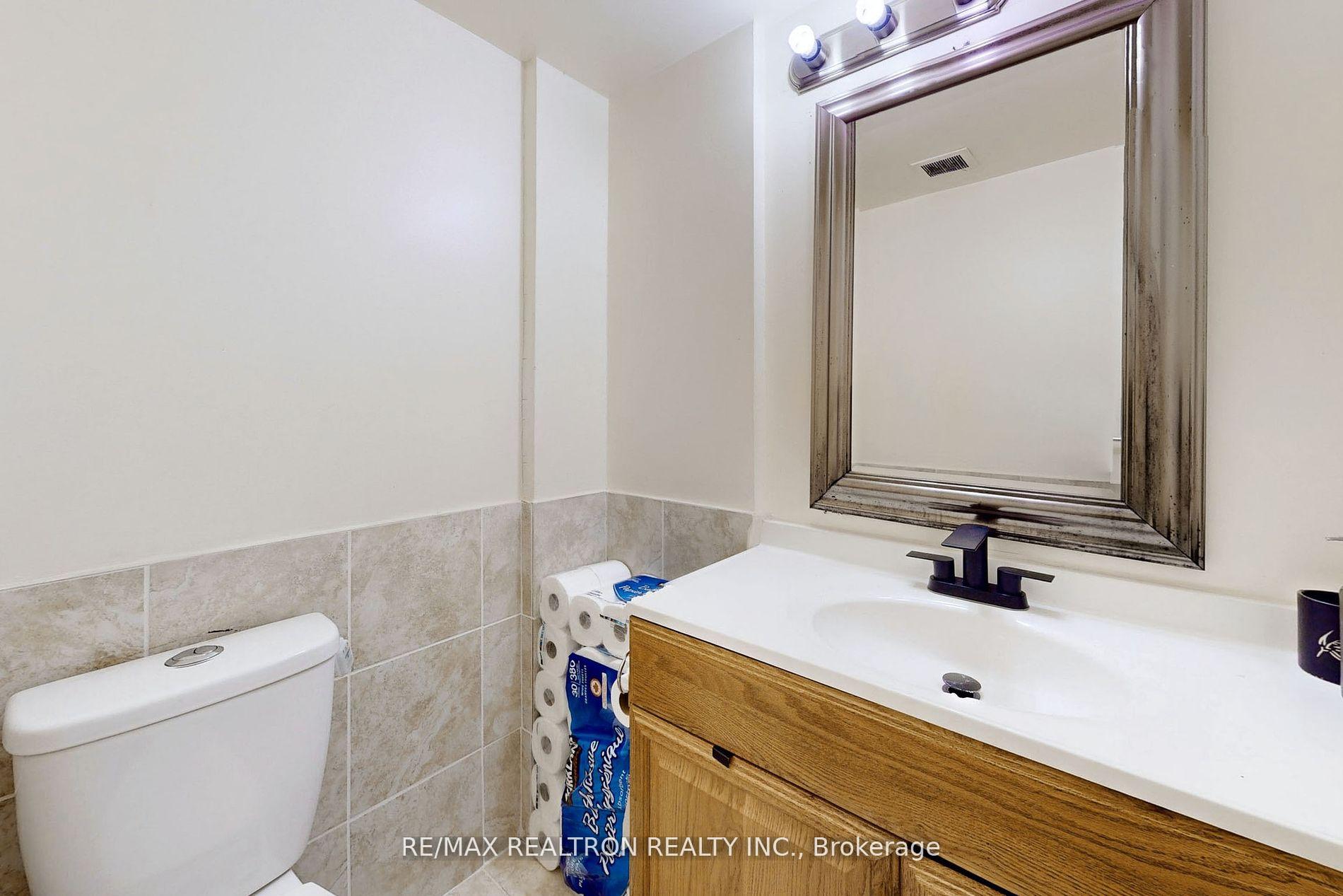 Photo 16 of Unit 1411, 3380 Eglinton Avenue E, Scarborough, Scarborough Village — HOMEH
