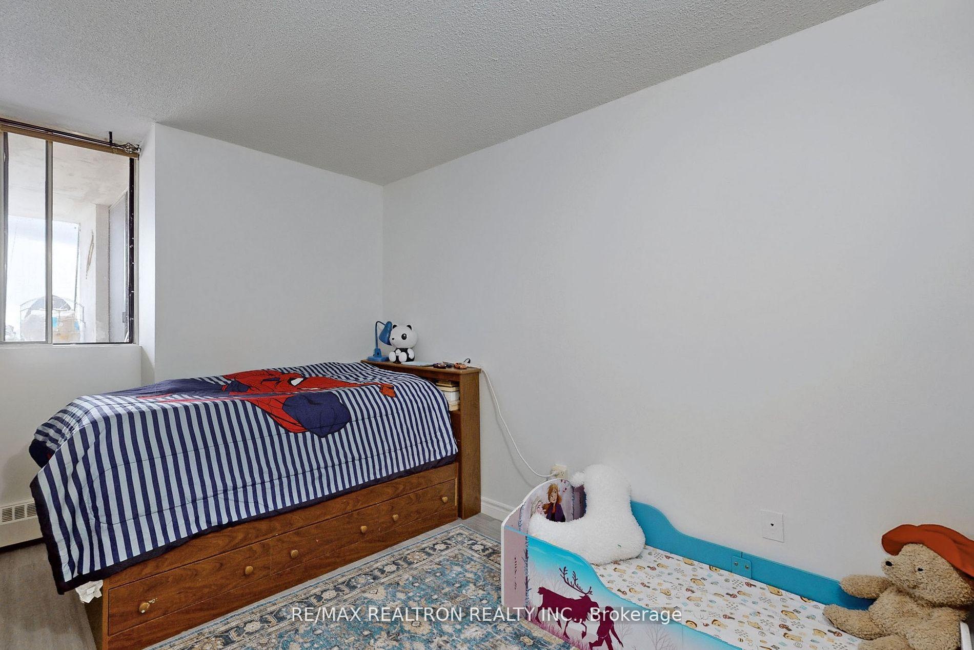 Photo 15 of Unit 1411, 3380 Eglinton Avenue E, Scarborough, Scarborough Village — HOMEH
