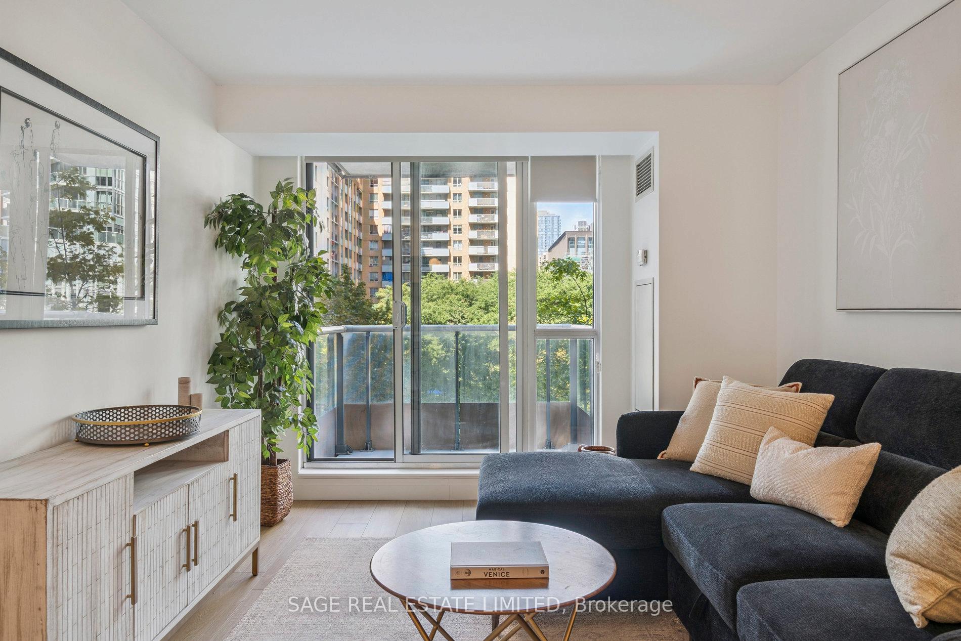 Photo 15 of Unit 403, 76 Shuter Street, Toronto, Church-Yonge Corridor — HOMEH