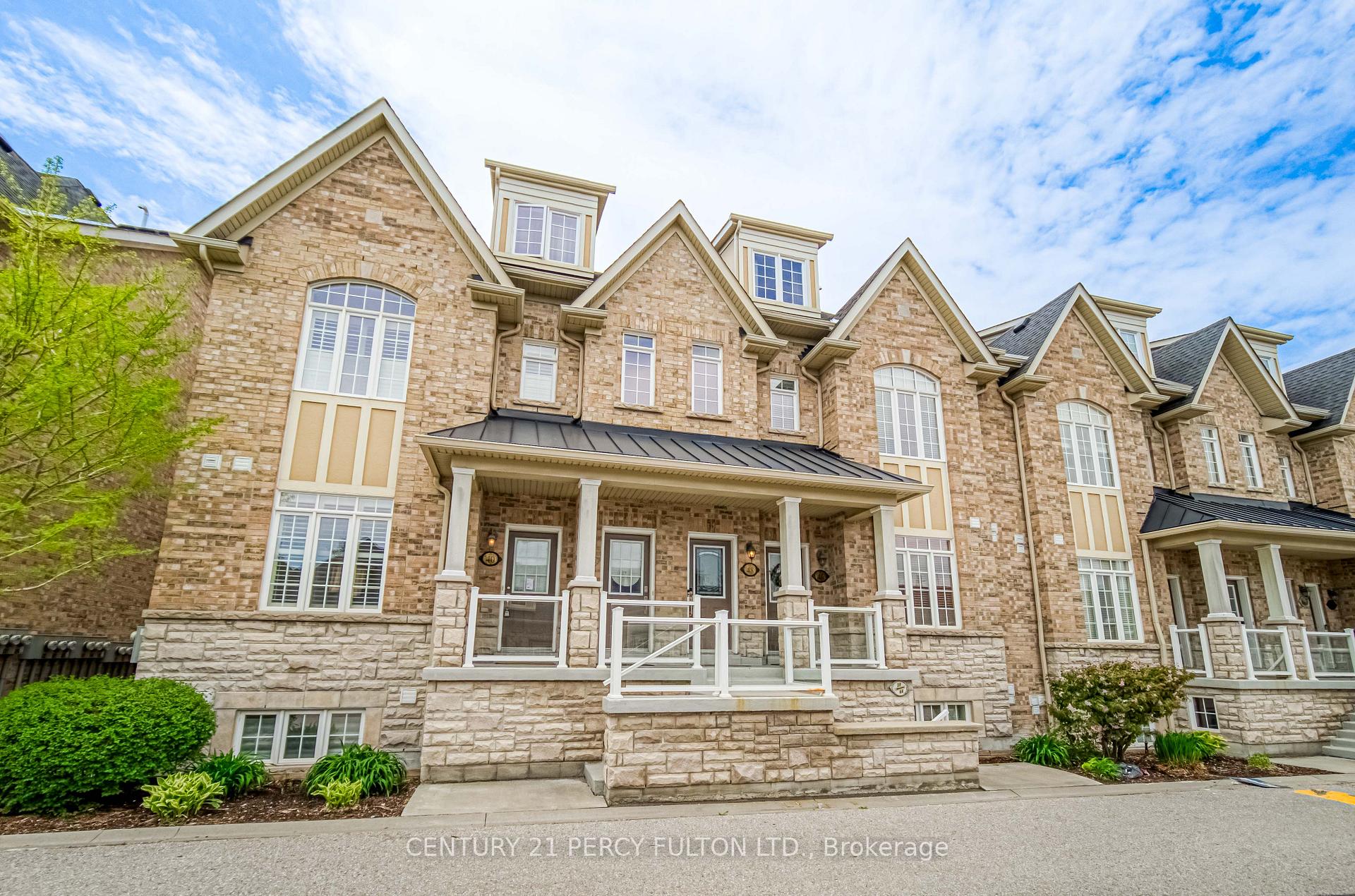 Photo 3 of 48 Lovegrove Lane, Ajax, Central — HOMEH