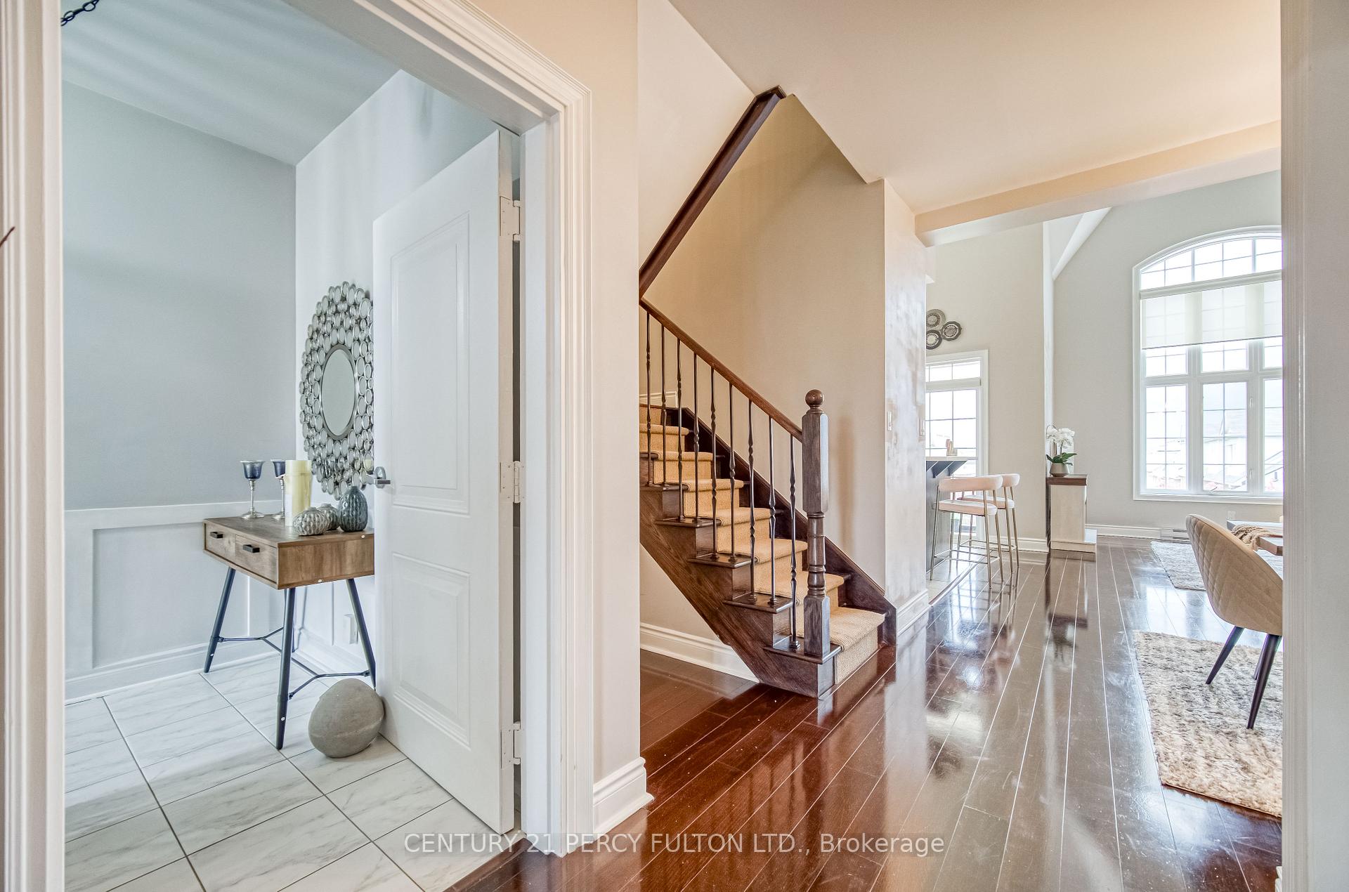 Photo 7 of 48 Lovegrove Lane, Ajax, Central — HOMEH