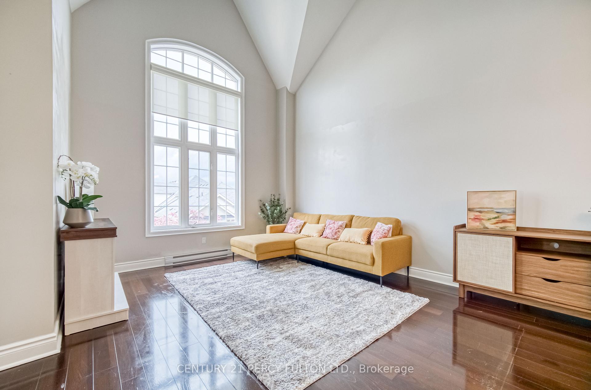 Photo 13 of 48 Lovegrove Lane, Ajax, Central — HOMEH