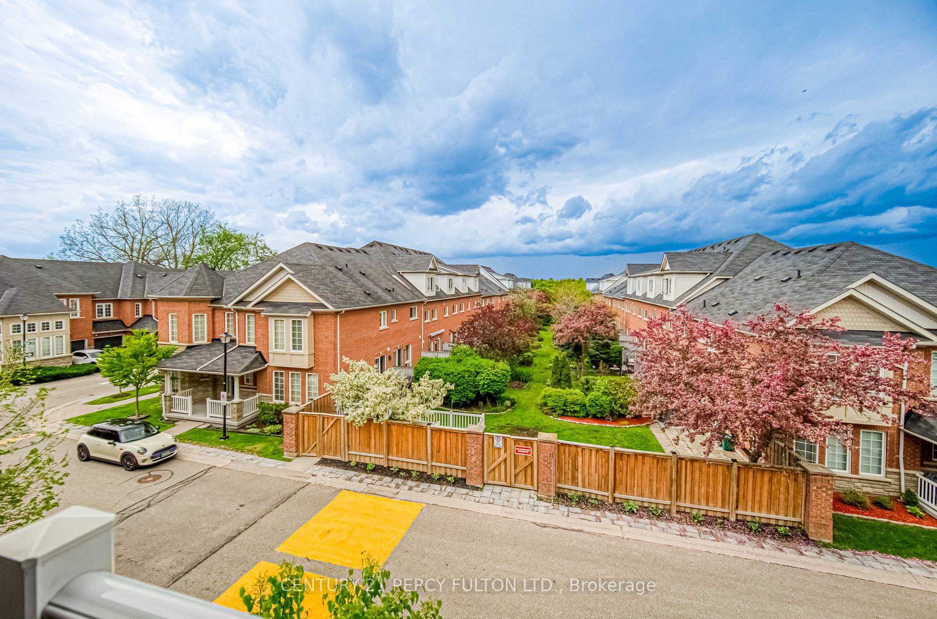 Photo 29 of 48 Lovegrove Lane, Ajax, Central — HOMEH