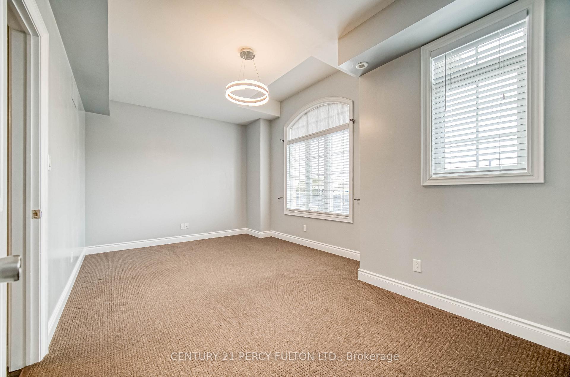Photo 30 of 48 Lovegrove Lane, Ajax, Central — HOMEH