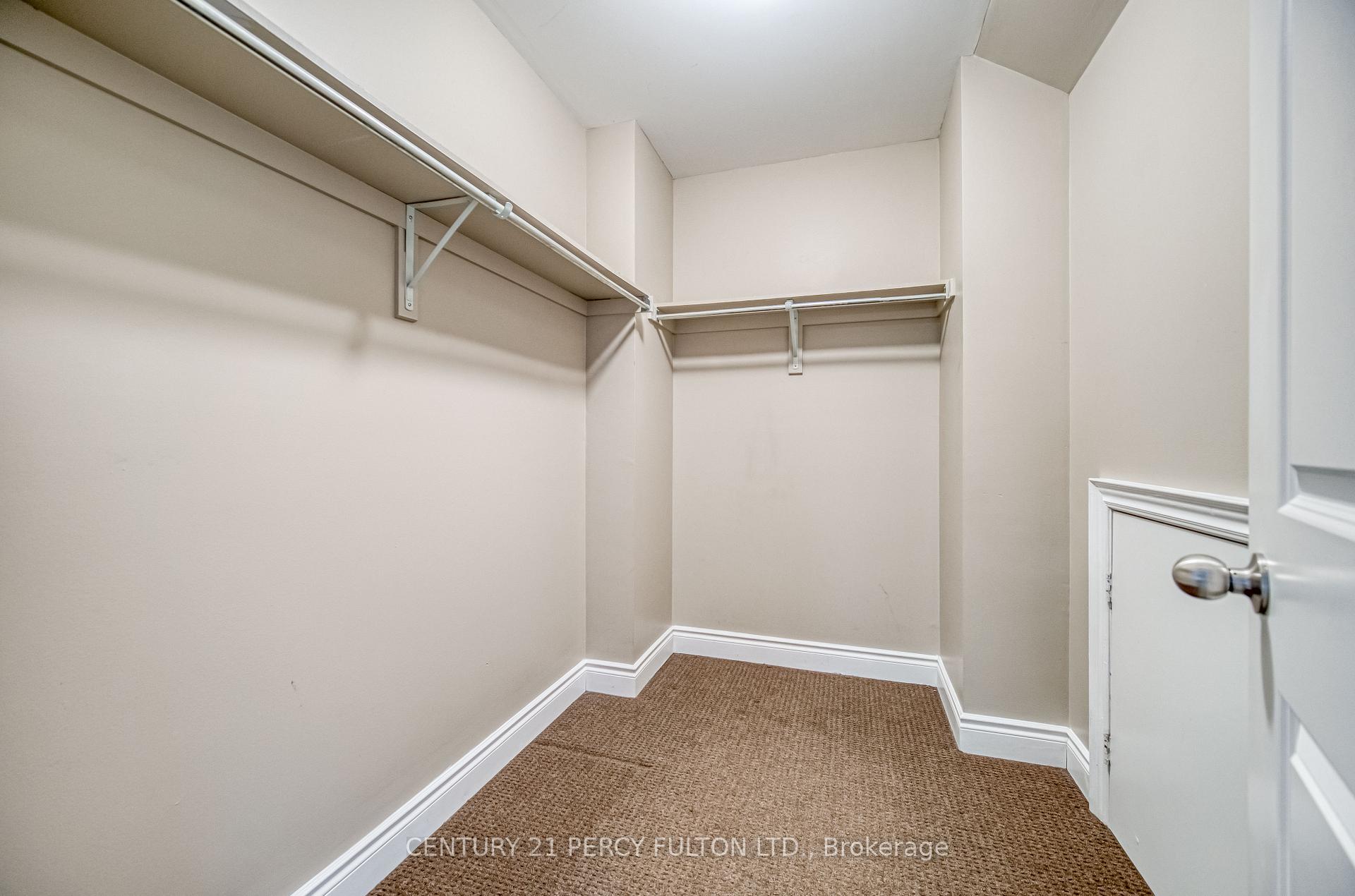 Photo 32 of 48 Lovegrove Lane, Ajax, Central — HOMEH