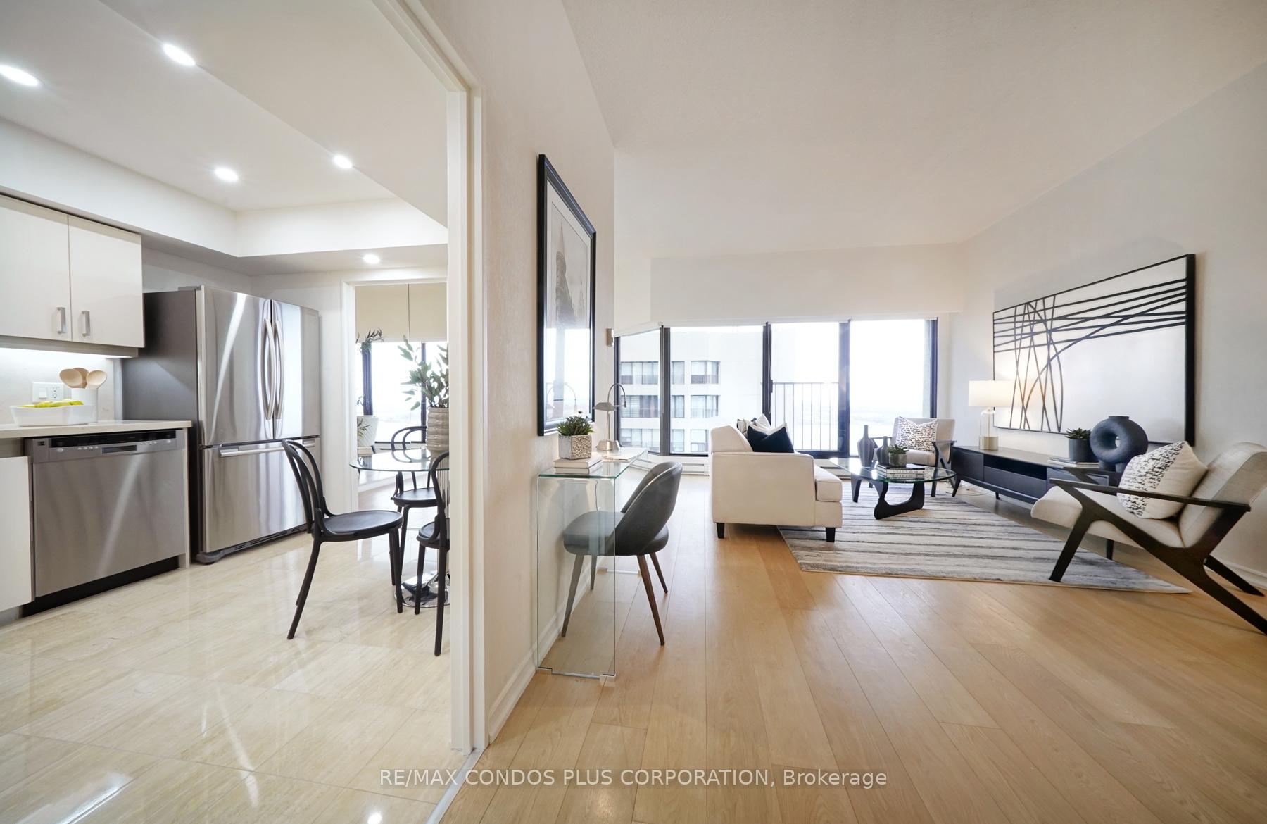 Photo 16 of Unit 3603, 65 Harbour Square, Toronto, Waterfront Communities — HOMEH