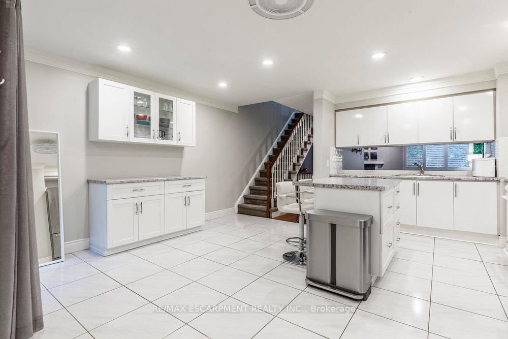 Photo 6 of Unit 54, 26 Moss Boulevard, Hamilton, Dundas — HOMEH