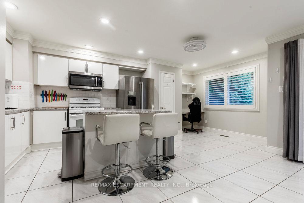 Photo 3 of Unit 54, 26 Moss Boulevard, Hamilton, Dundas — HOMEH