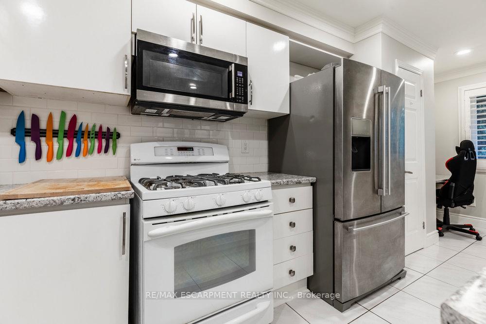 Photo 5 of Unit 54, 26 Moss Boulevard, Hamilton, Dundas — HOMEH