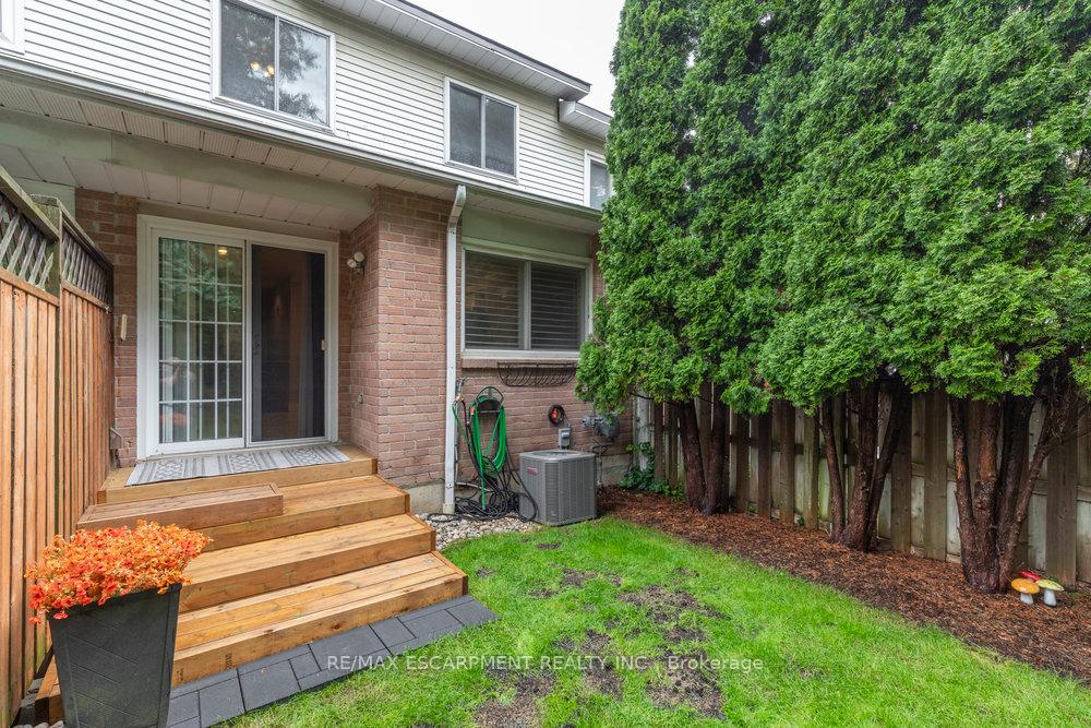 Photo 20 of Unit 54, 26 Moss Boulevard, Hamilton, Dundas — HOMEH