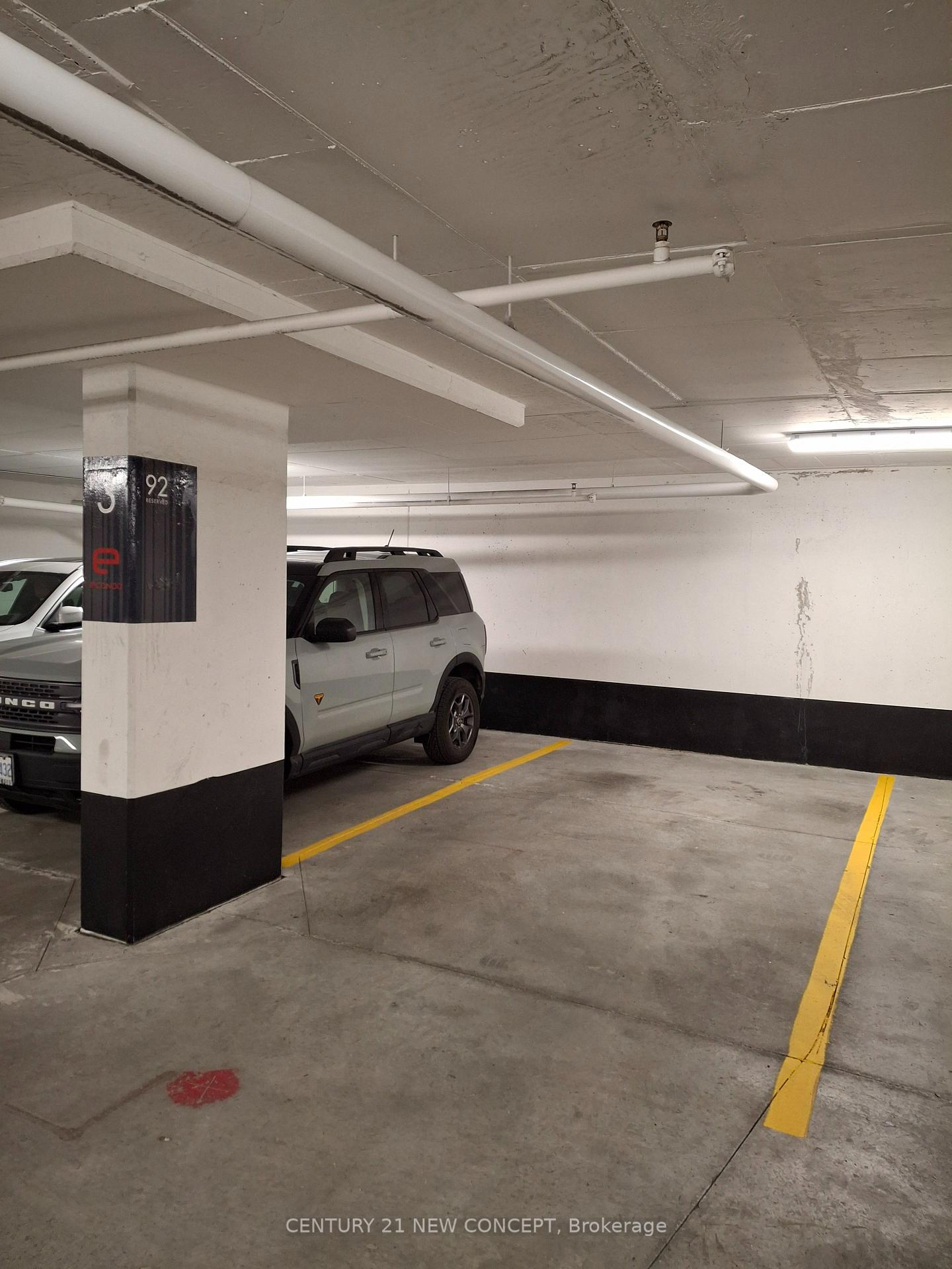 Photo 2 of Unit Parking, 8 Eglinton Avenue, Toronto, Mount Pleasant West — HOMEH