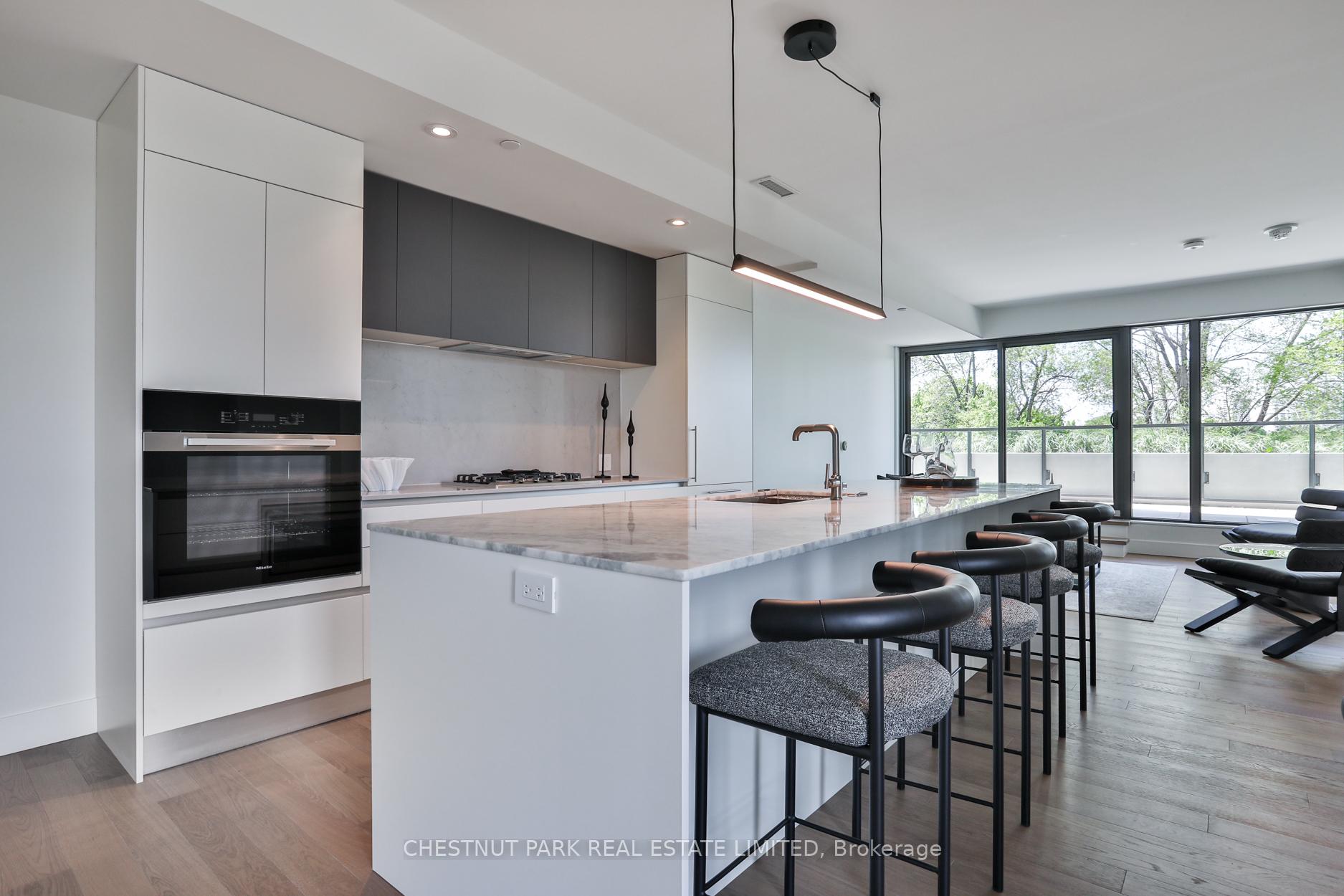 Photo 6 of Unit 408, 1414 Bayview Avenue, Toronto, Mount Pleasant East — HOMEH