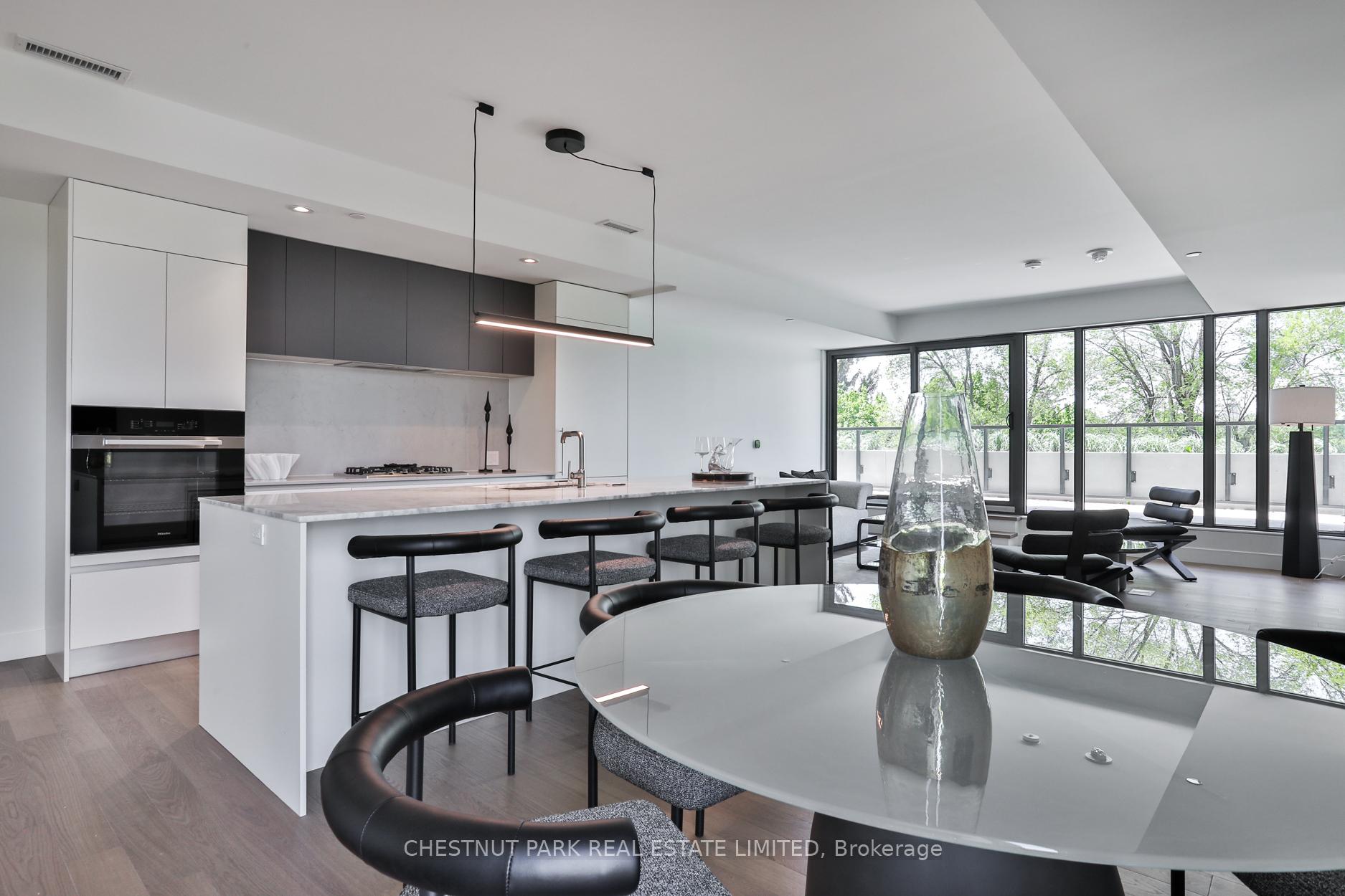Photo 2 of Unit 408, 1414 Bayview Avenue, Toronto, Mount Pleasant East — HOMEH