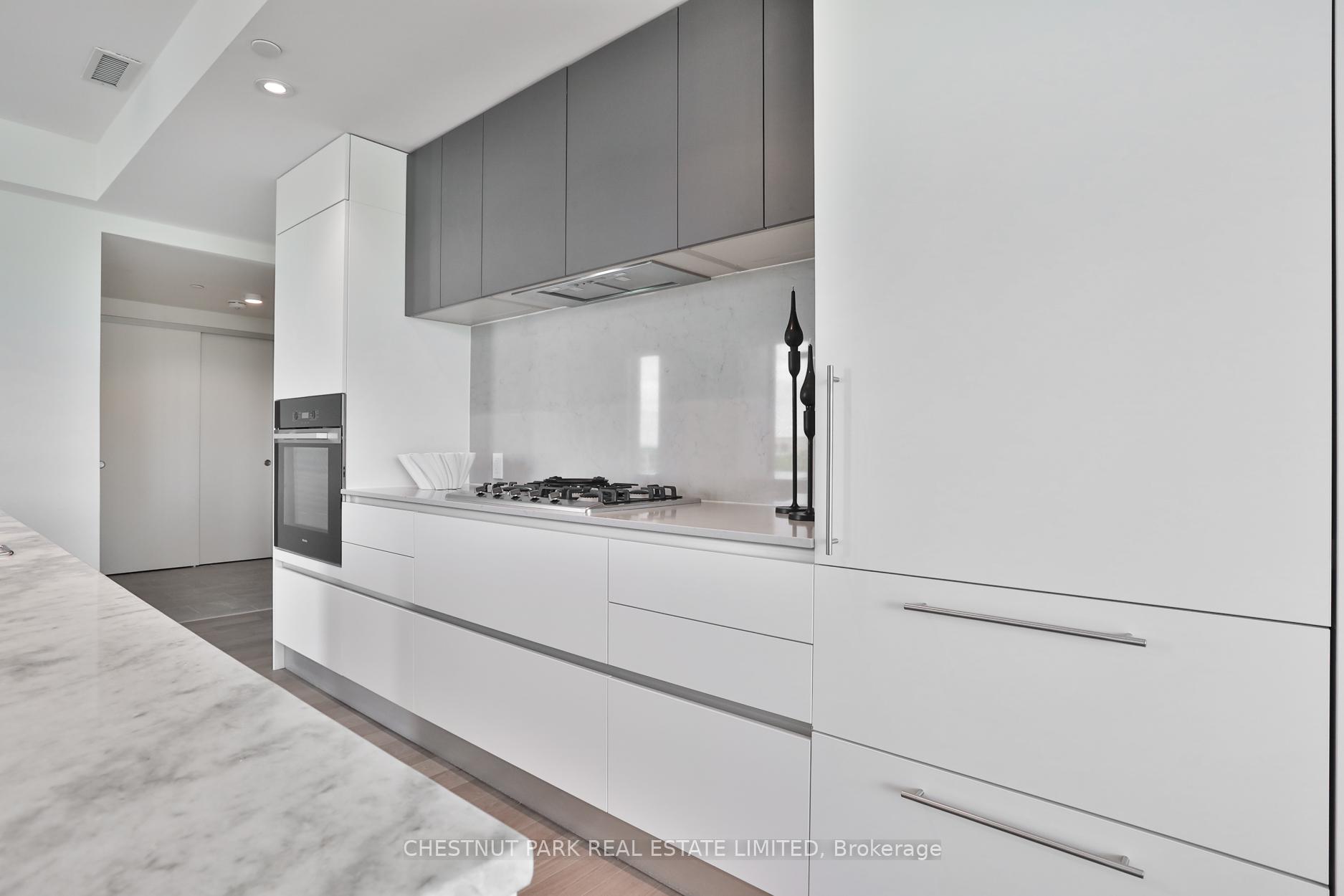Photo 8 of Unit 408, 1414 Bayview Avenue, Toronto, Mount Pleasant East — HOMEH