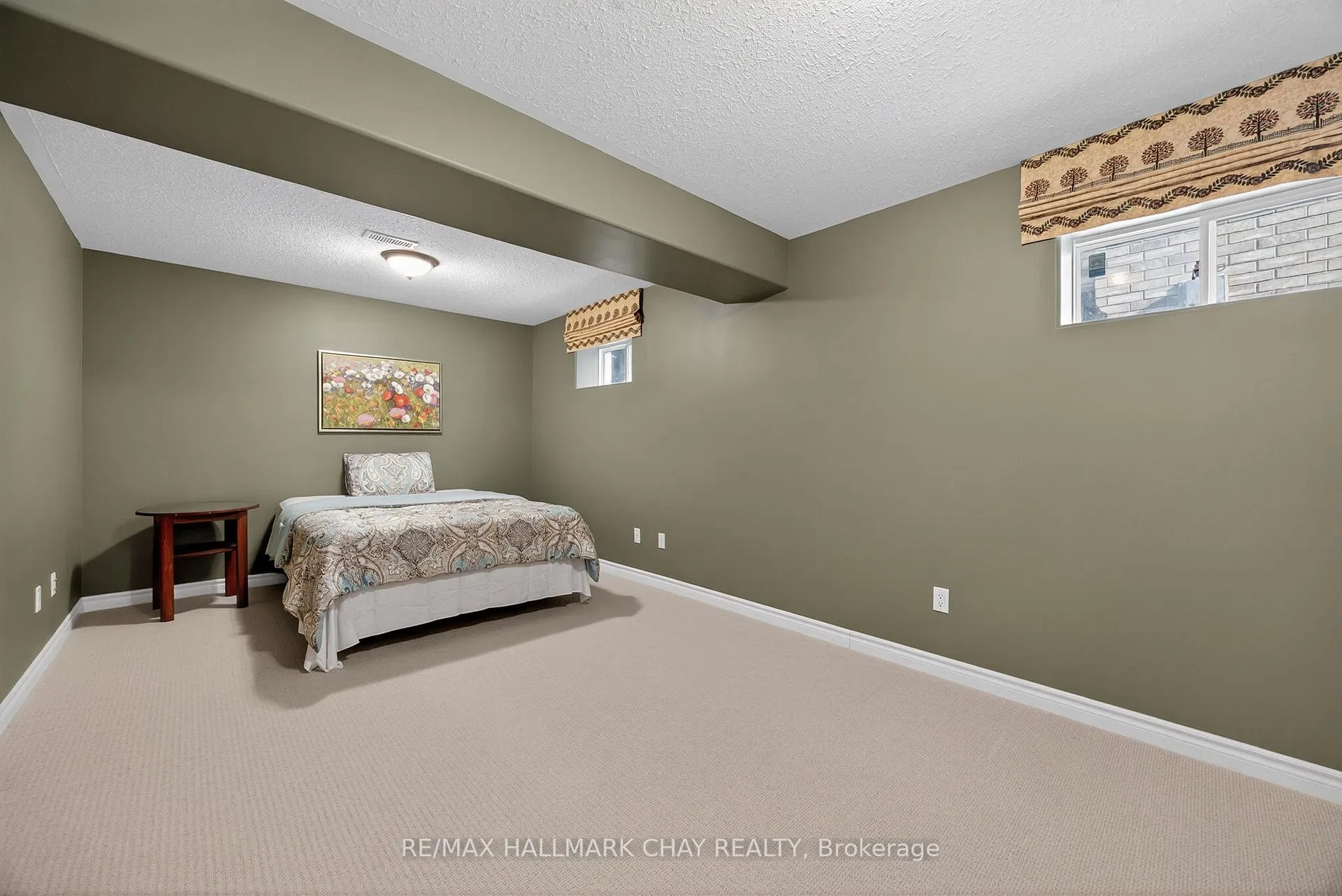 Photo 28 of 16 Stapleton Place, Barrie, Ardagh — HOMEH
