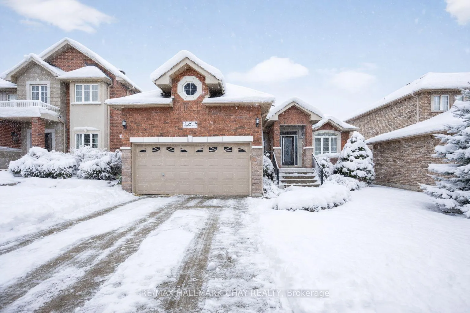 Photo 32 of 16 Stapleton Place, Barrie, Ardagh — HOMEH