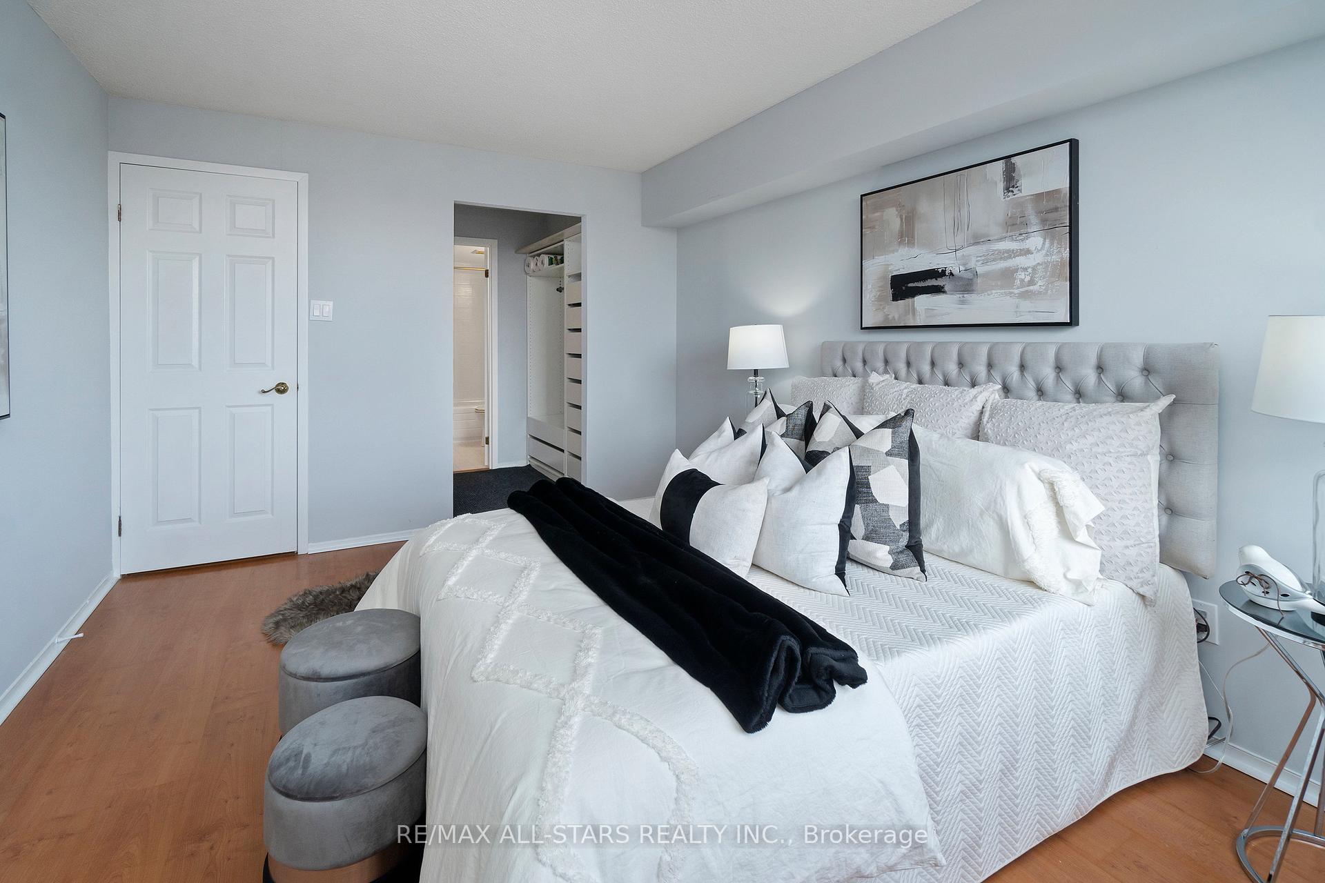 Photo 22 of Unit 512, 2 Raymerville Drive, Markham, Raymerville — HOMEH