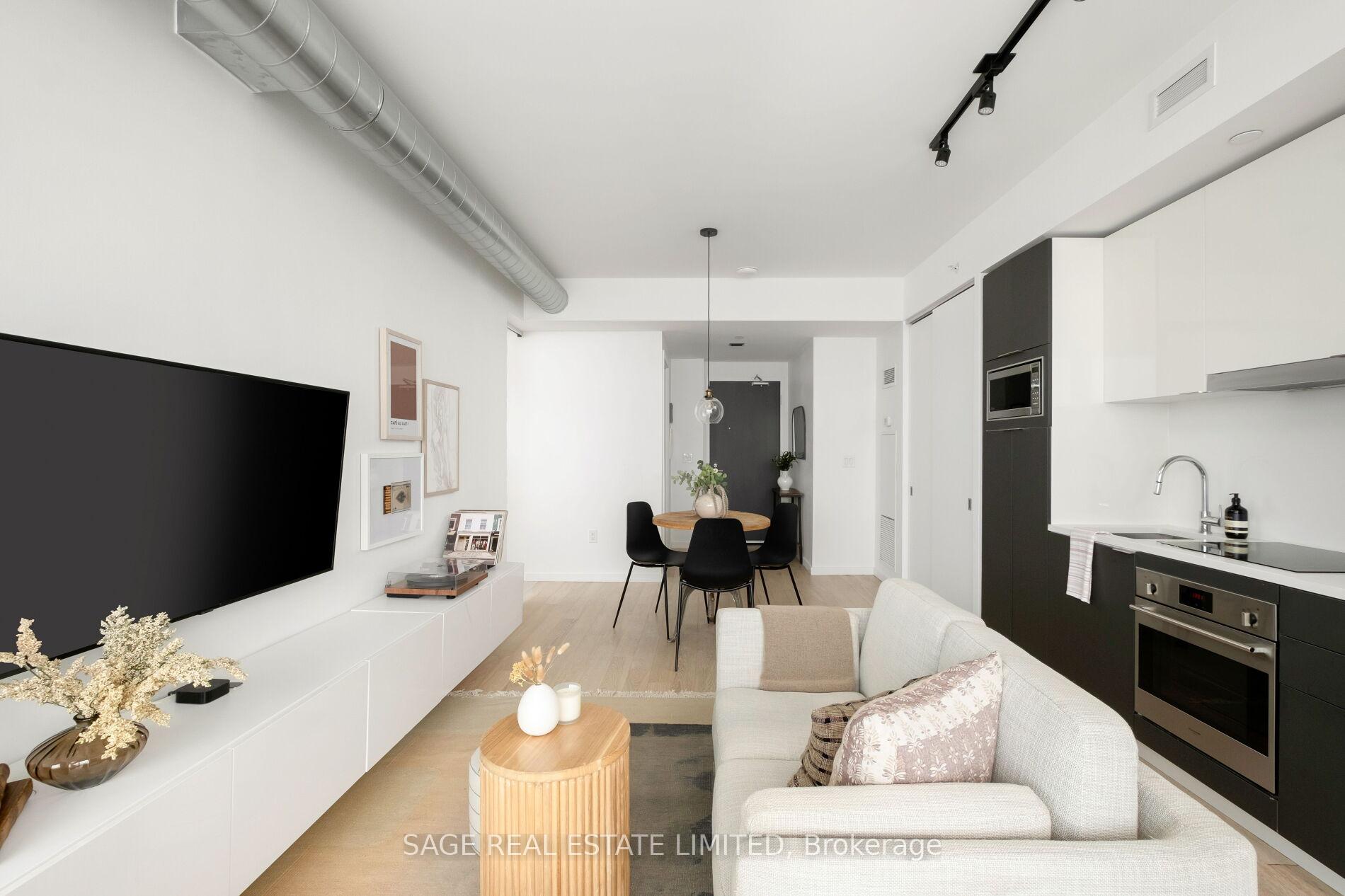 Photo 2 of Unit 1908, 170 Bayview Avenue, Toronto, Waterfront Communities — HOMEH