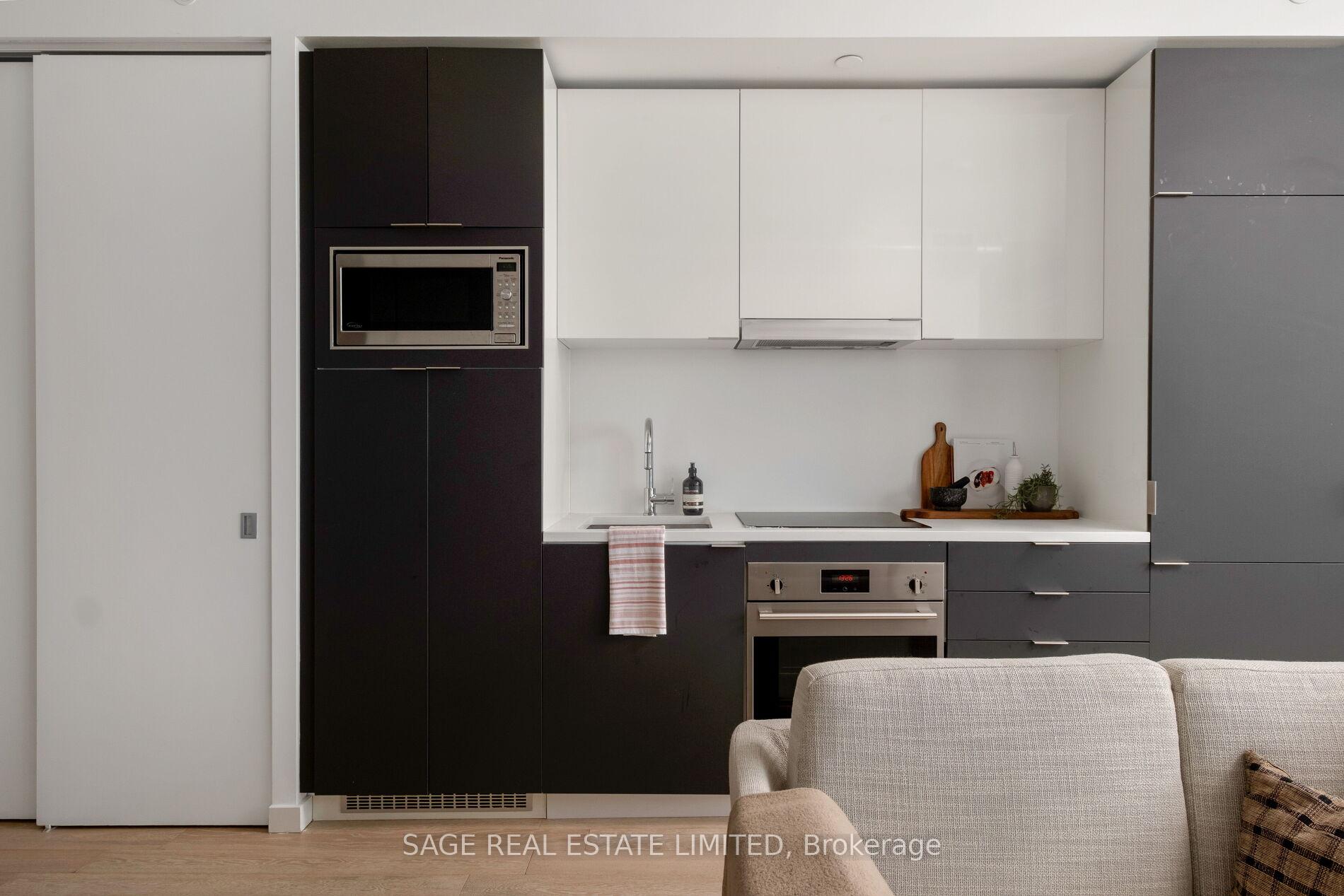 Photo 7 of Unit 1908, 170 Bayview Avenue, Toronto, Waterfront Communities — HOMEH