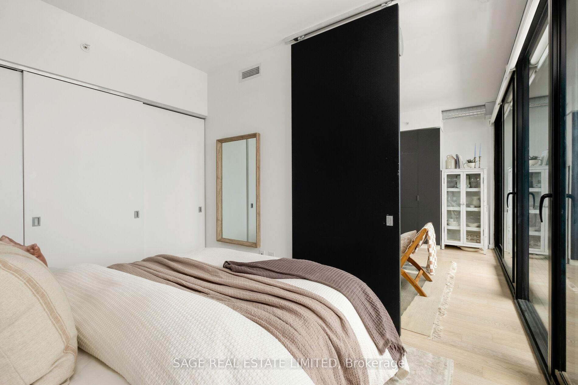 Photo 19 of Unit 1908, 170 Bayview Avenue, Toronto, Waterfront Communities — HOMEH