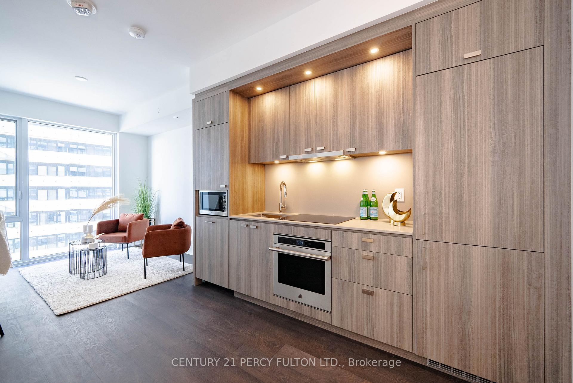 Photo 5 of Unit 1301, 470 Front Street W, Toronto, Waterfront Communities — HOMEH