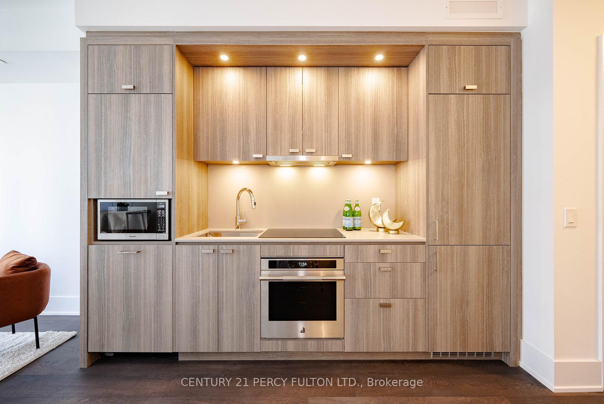 Photo 17 of Unit 1301, 470 Front Street W, Toronto, Waterfront Communities — HOMEH